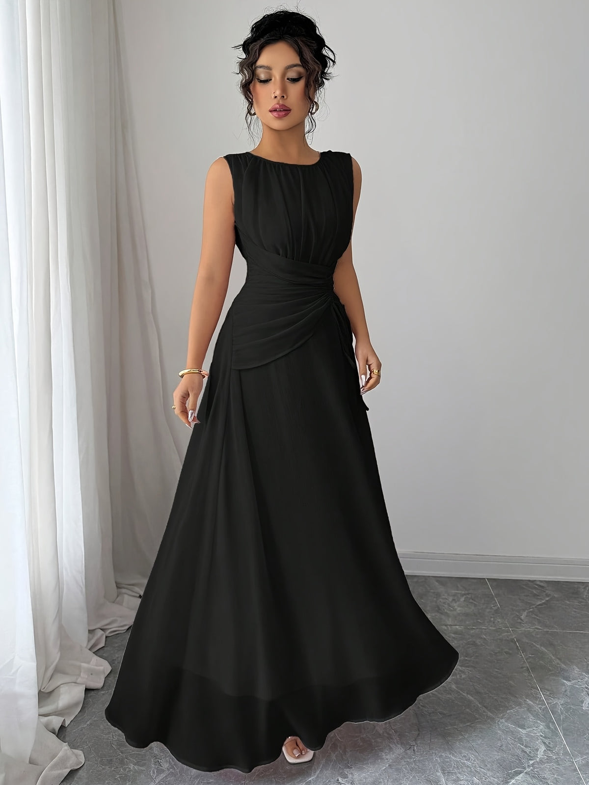Robe longue grande taille — Mousseline à ceinture nouée
