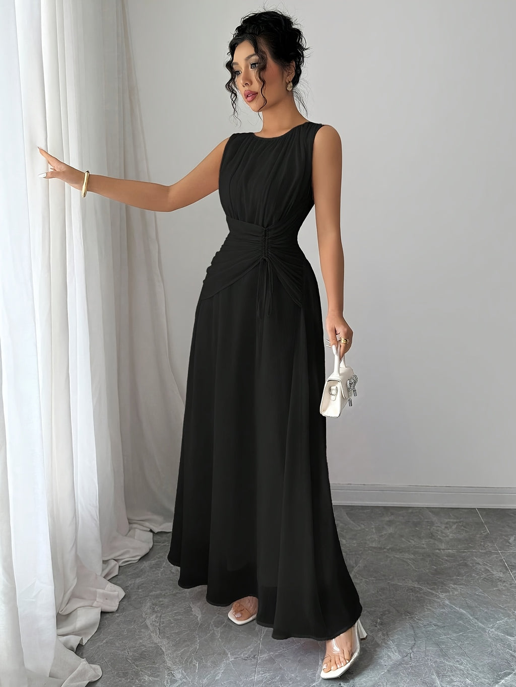 Robe longue grande taille — Mousseline à ceinture nouée