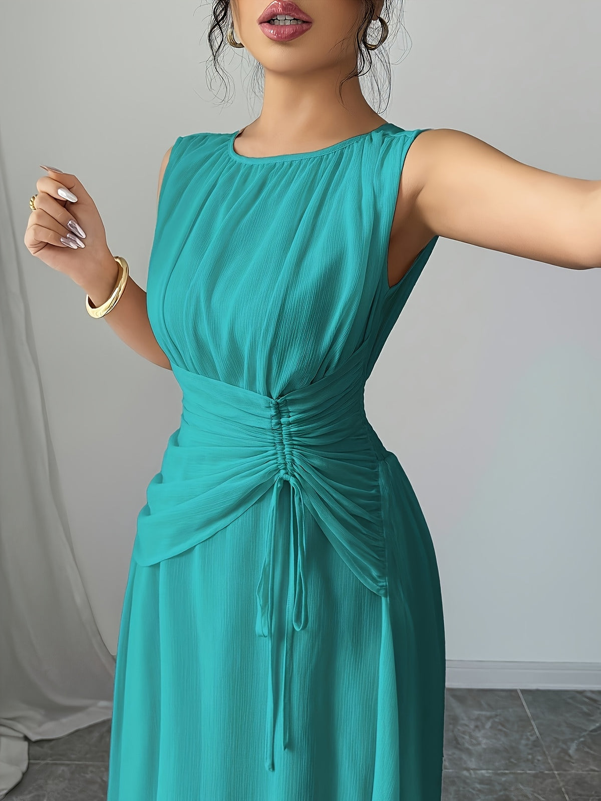 Robe longue grande taille — Mousseline à ceinture nouée