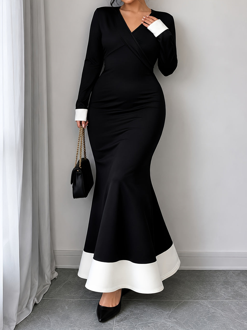 Robe longue grande taille — Sirène noire à bandes blanches