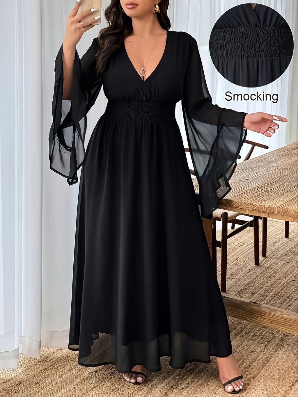 Robe longue grande taille — Mousseline noire à manches papillon