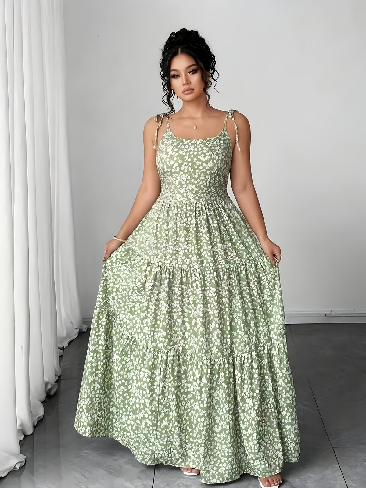 Robe longue grande taille — Vert sauge à fleurs blanches