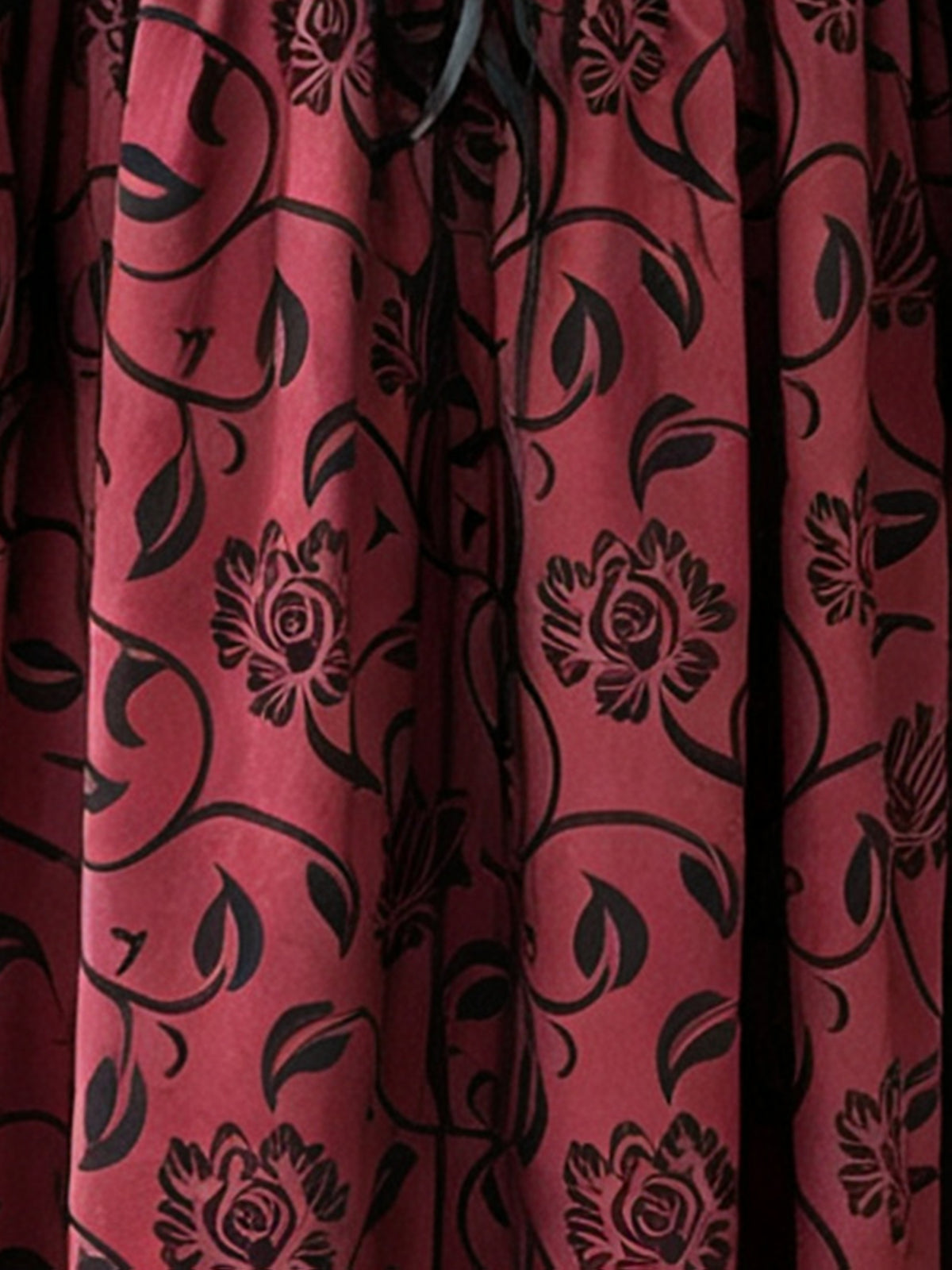 Robe médiévale grande taille, imprimé floral flocké, dos lacé