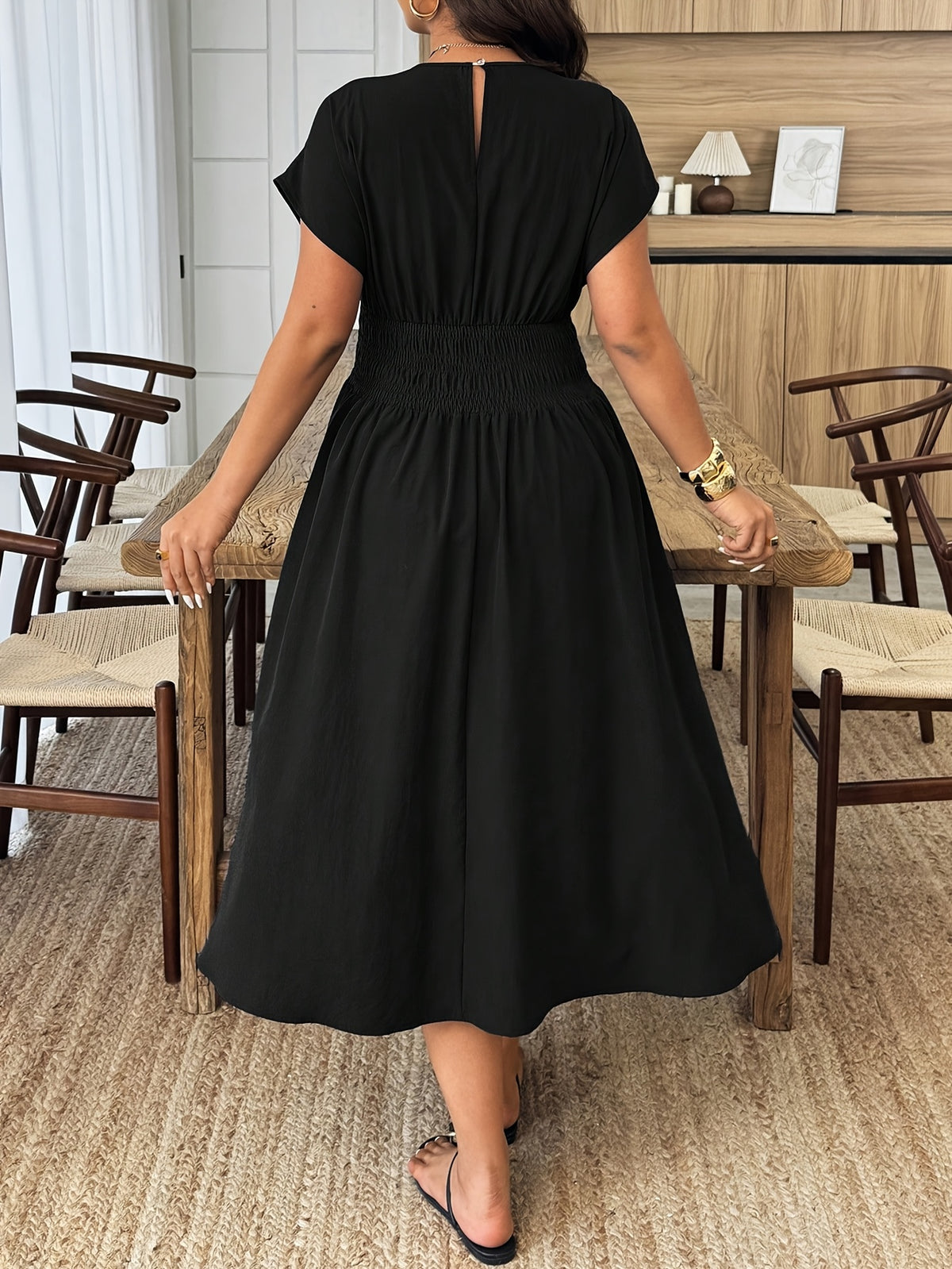 Robe grande taille, coupe ample, longueur midi