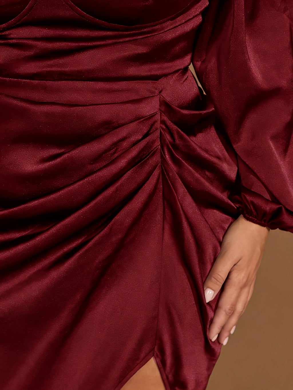 Robe de soirée grande taille, satin à manches ballon