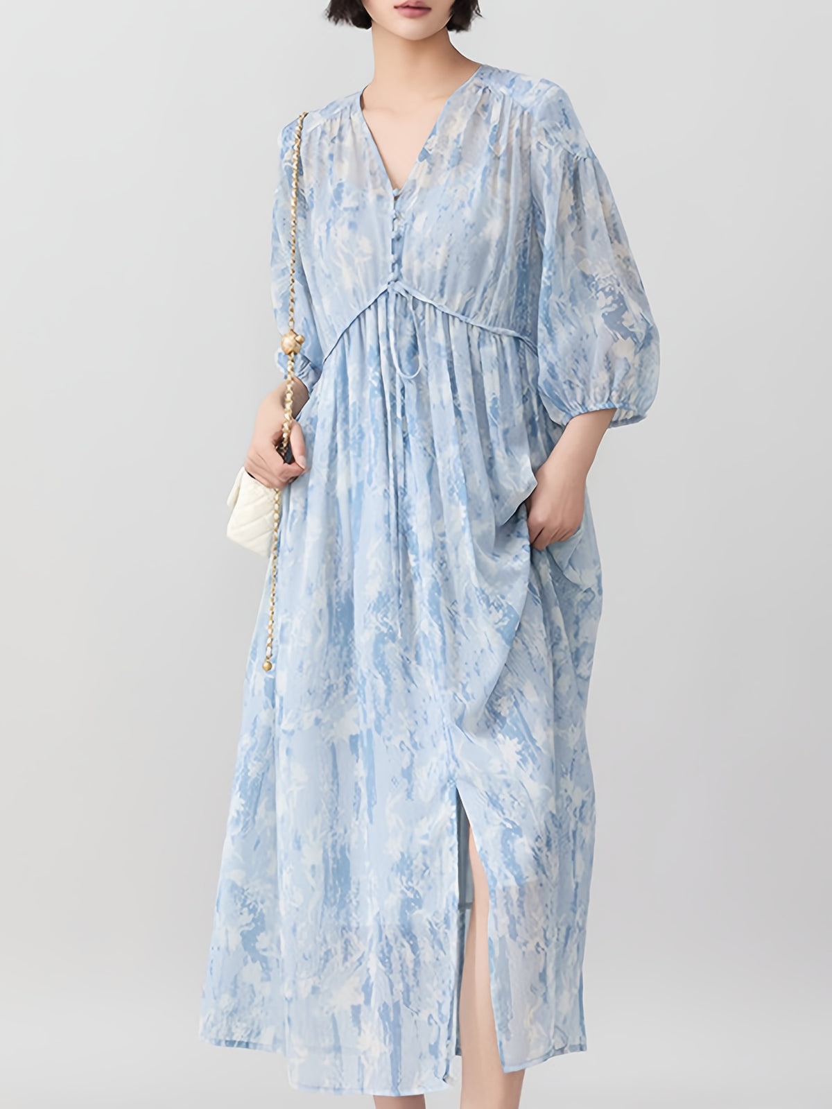 Robe midi grande taille, voile à fleurs floues