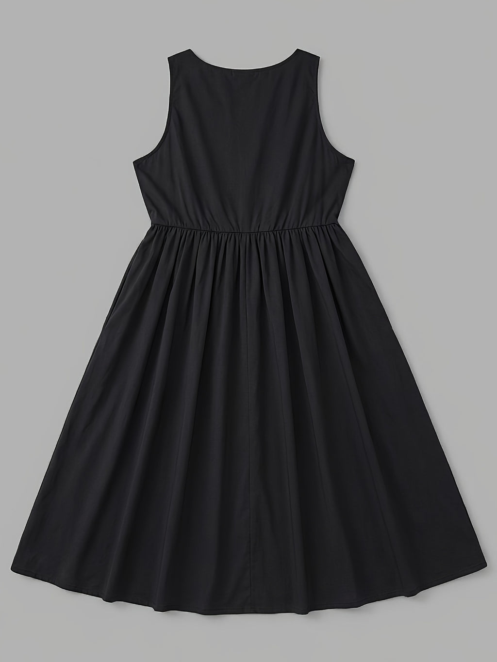 Robe midi grande taille — Buste froncé et bretelles larges