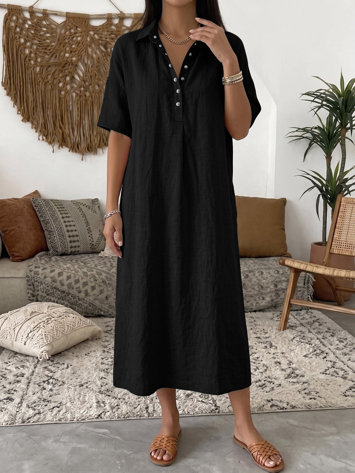 Robe midi grande taille — Col chemise noir et poches latérales