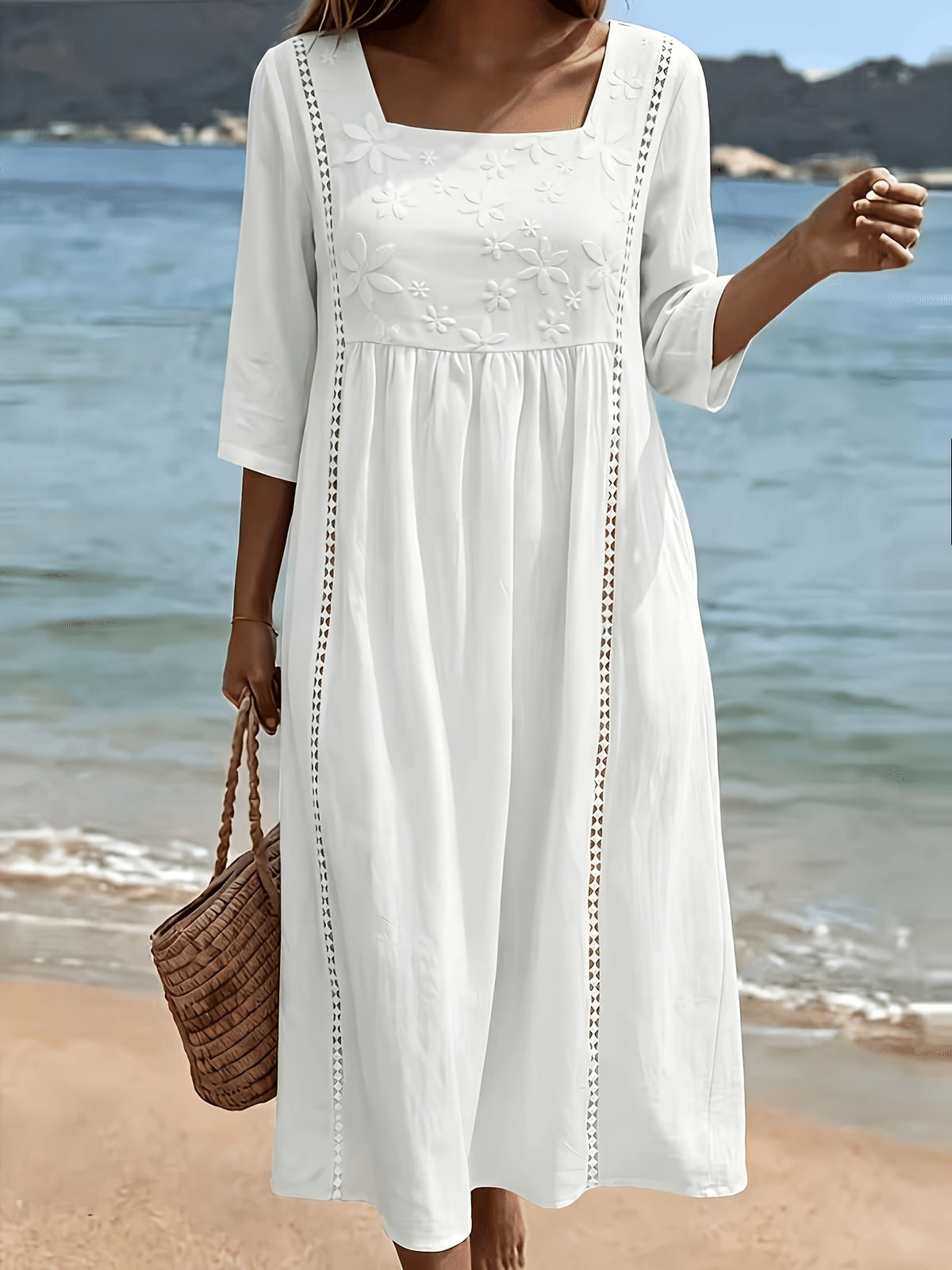Robe midi grande taille — Coton blanc brodé et jours ajourés