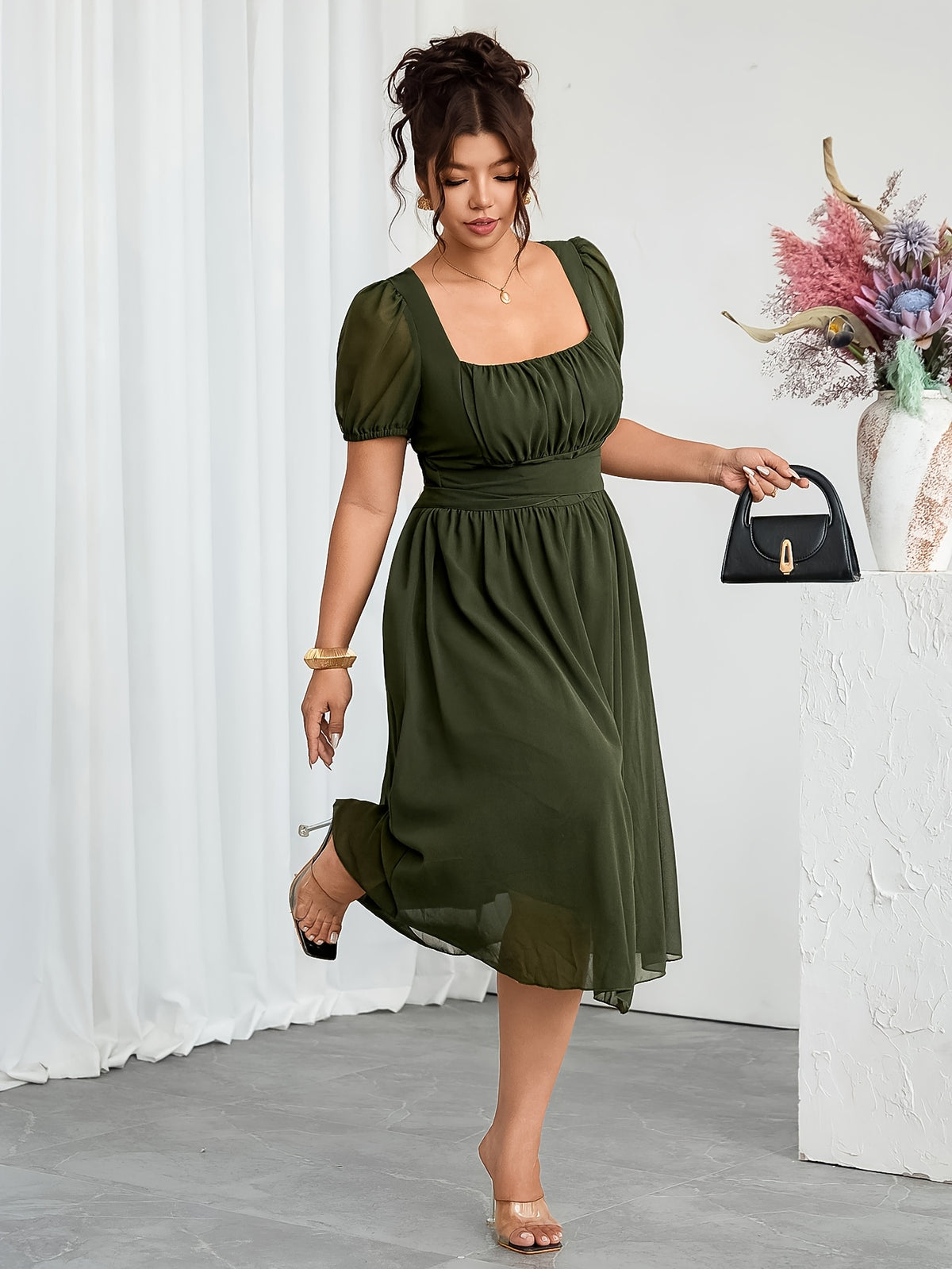 Robe midi grande taille — Mousseline vert kaki à nouer au dos