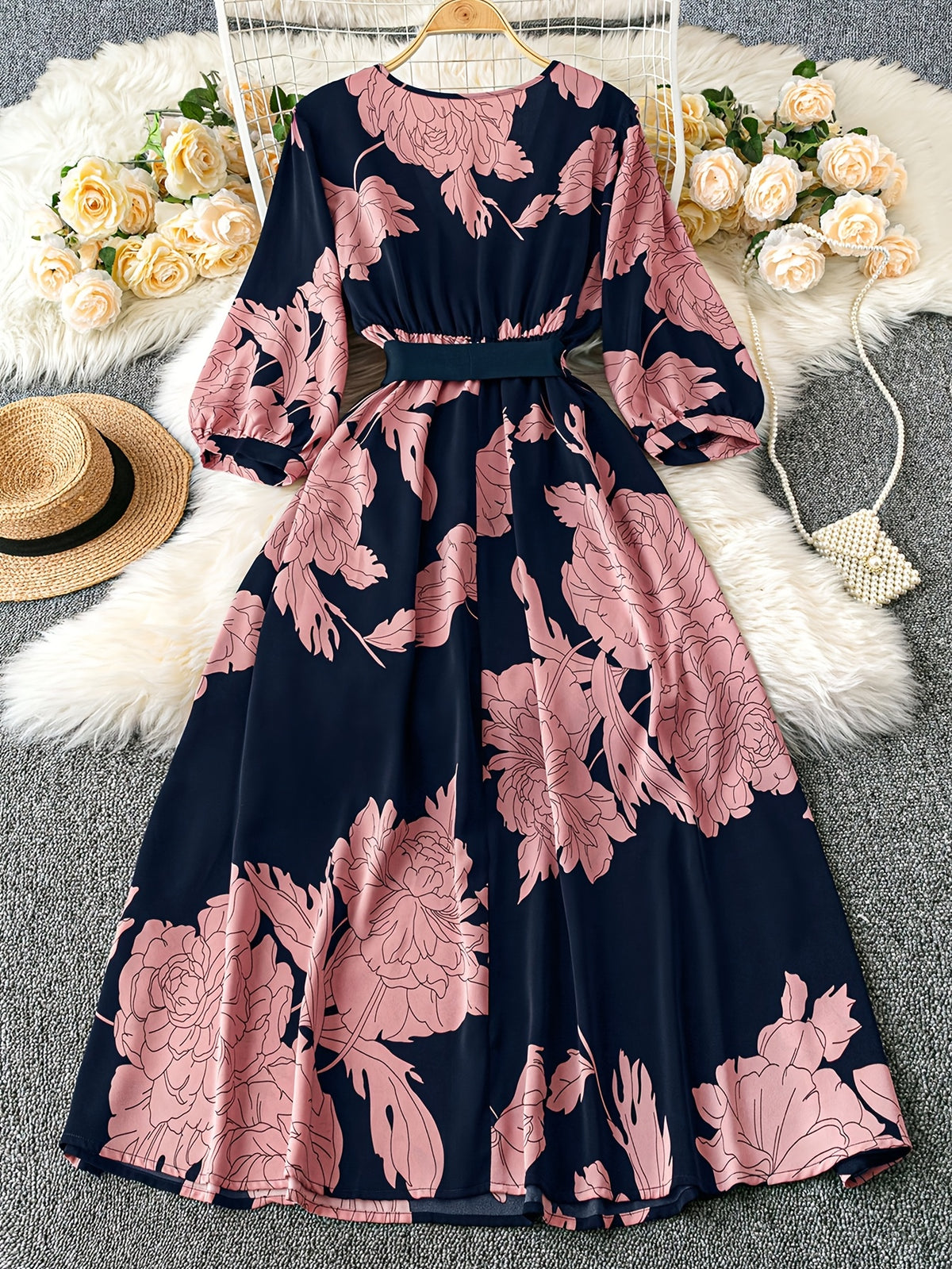 Robe midi grande taille, grandes pivoines