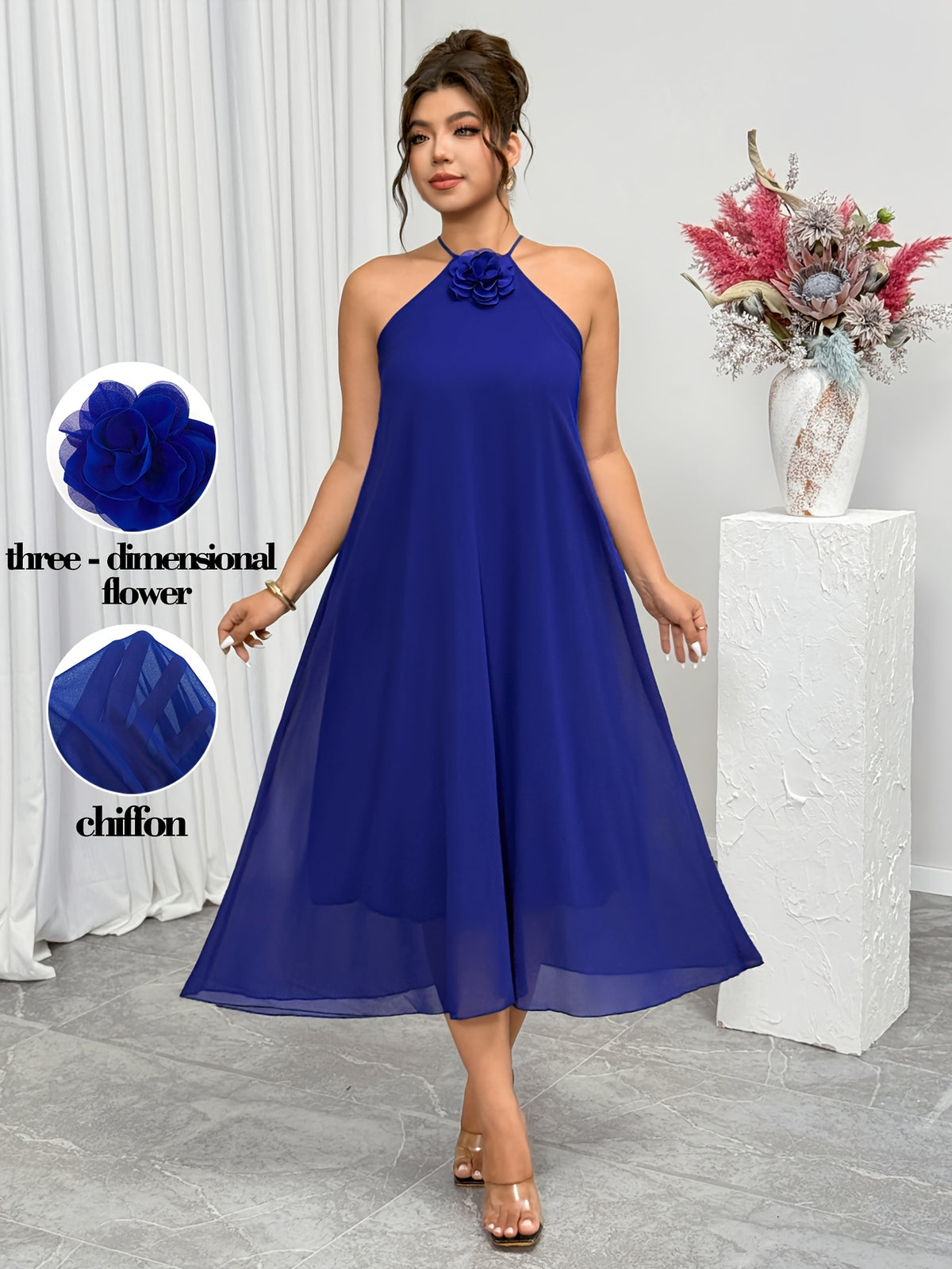 Robe midi grande taille — Mousseline bleue et fleur en relief