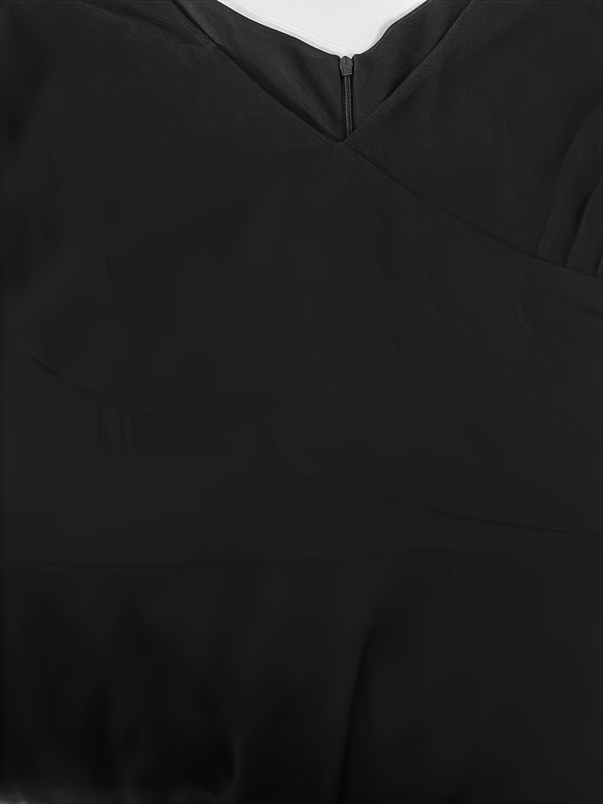 Robe midi grande taille — Mousseline à manche cape drapée