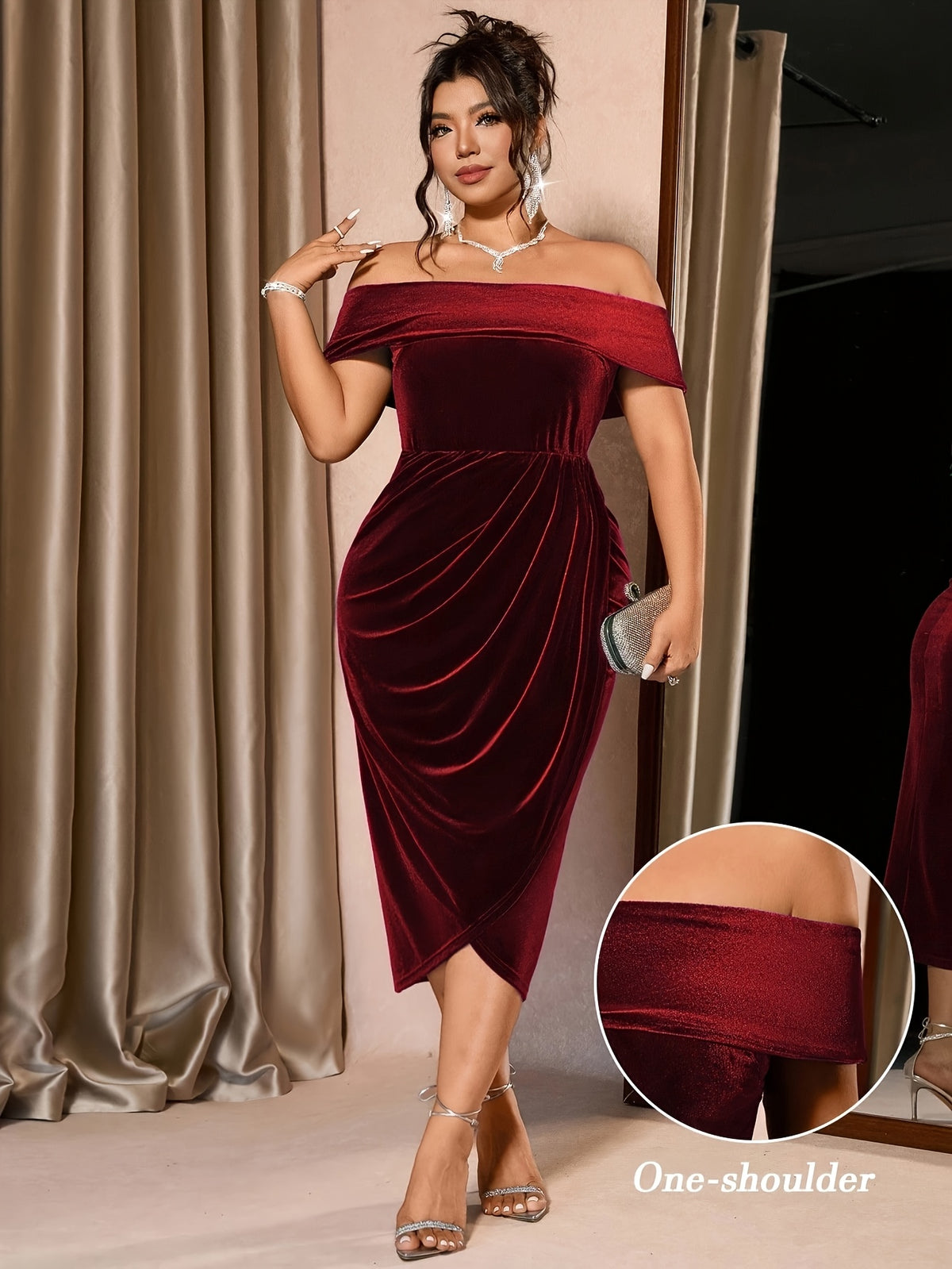 Robe midi grande taille — Velours bordeaux, épaules nues
