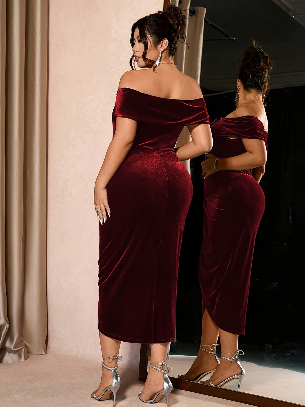 Robe midi grande taille — Velours bordeaux, épaules nues