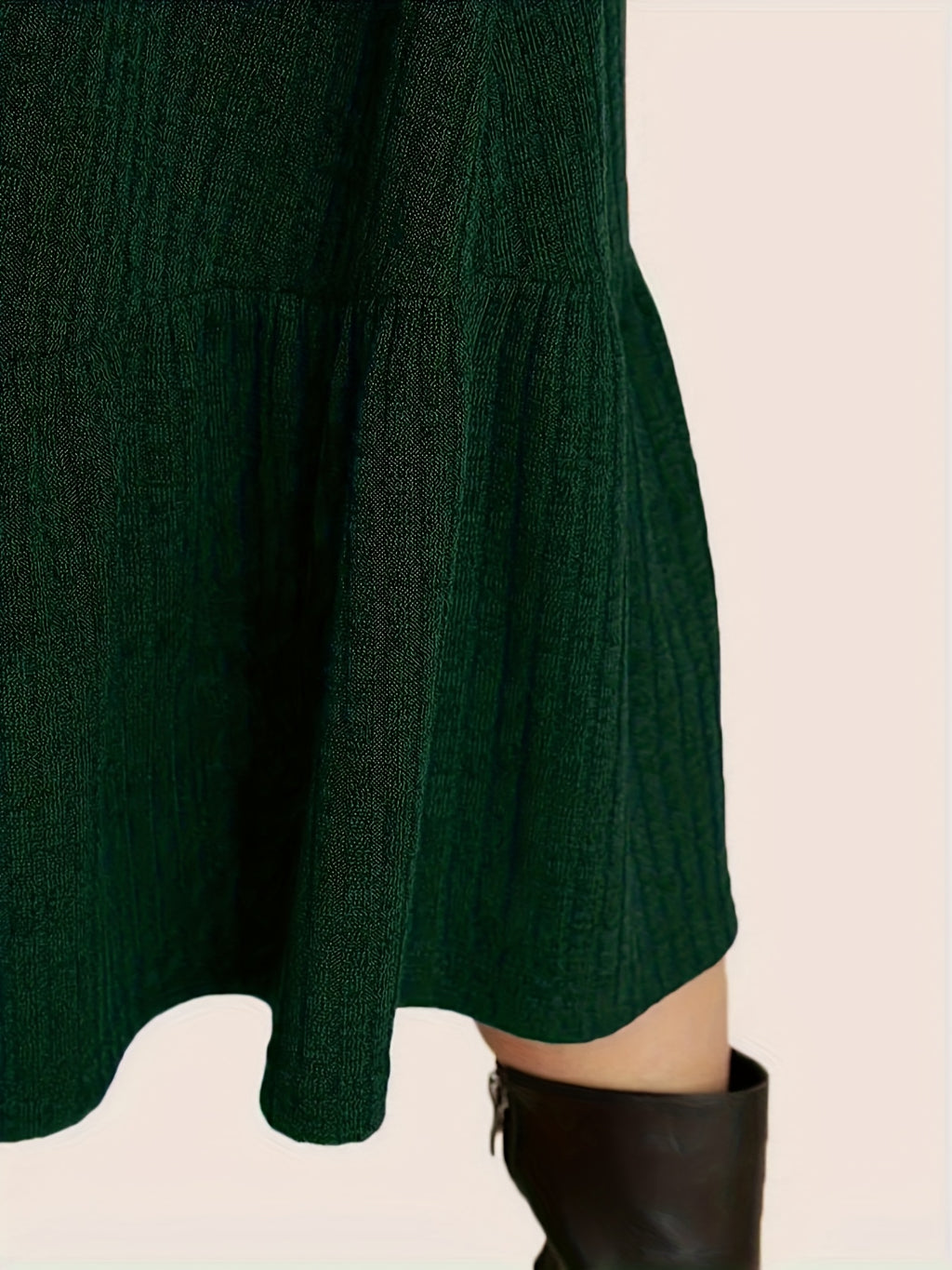 Robe midi grande taille — Tricot vert sapin à volant bas
