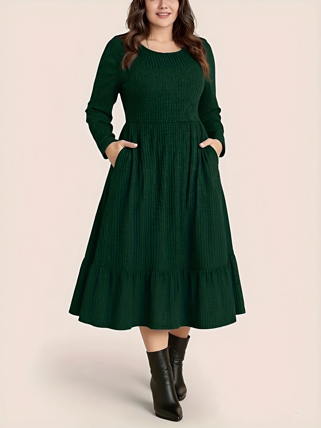 Robe midi grande taille — Tricot vert sapin à volant bas