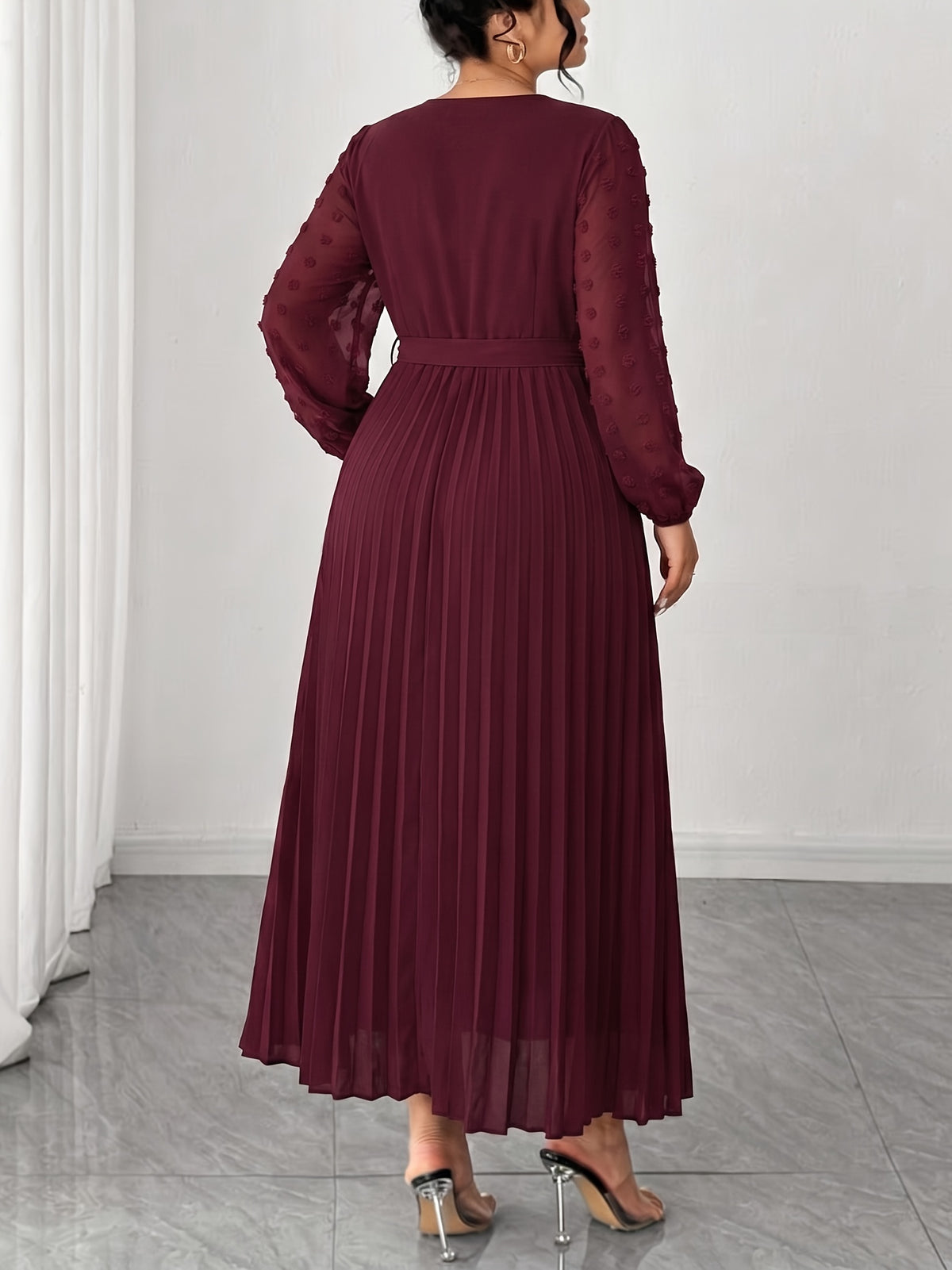 Robe midi grande taille — Voile plumetis à pois en relief