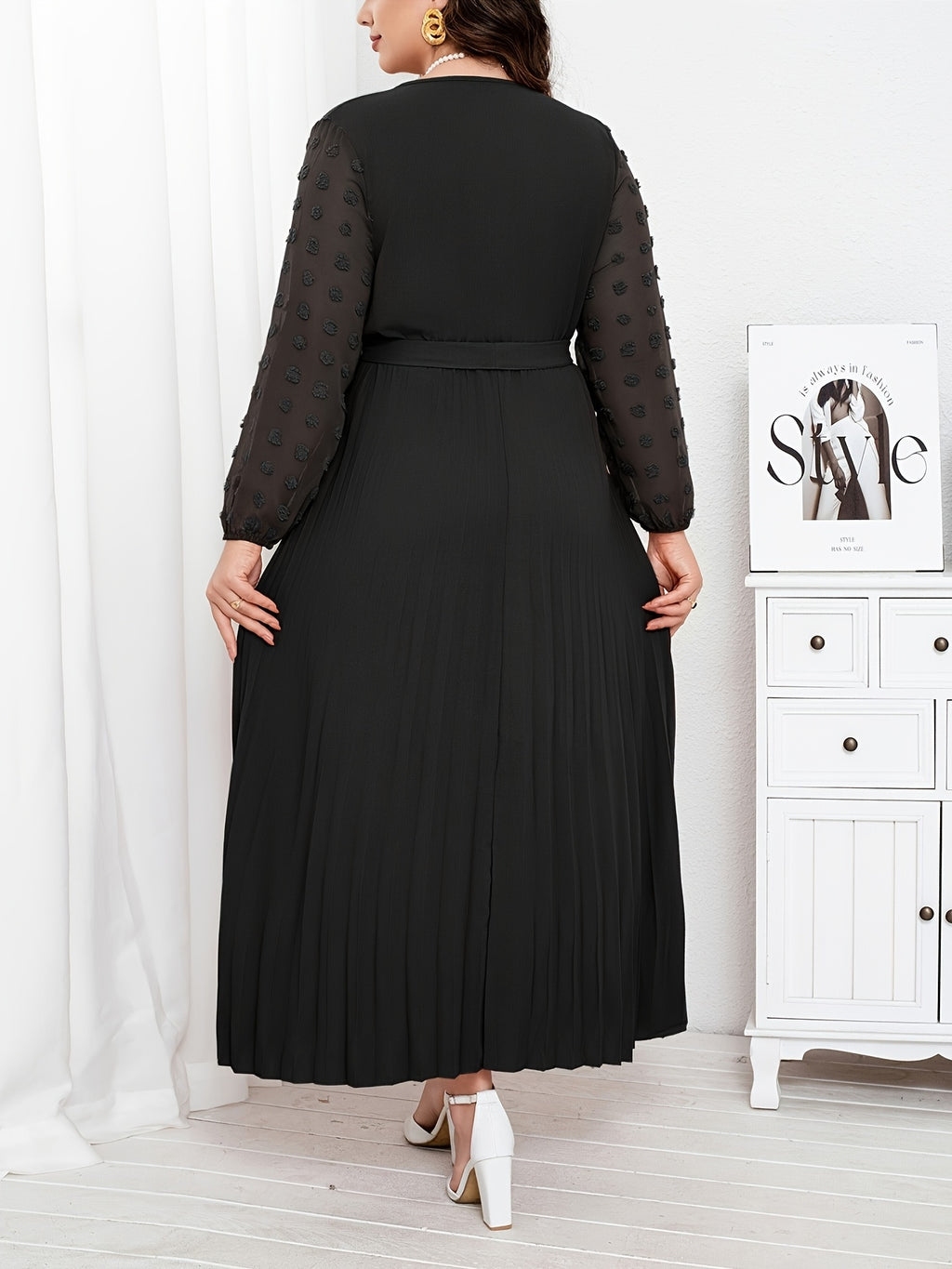 Robe midi grande taille — Voile plumetis à pois en relief
