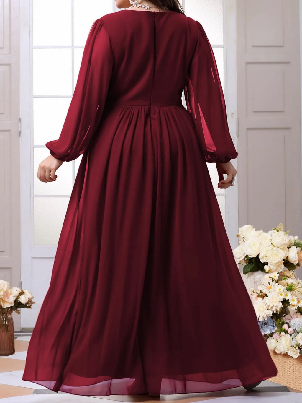 Robe en mousseline grande taille — Ceinture fleurie brodée