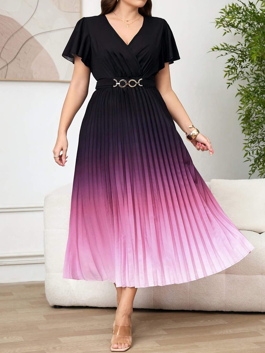 Robe plissée grande taille — Bordeaux à boucle métal dorée