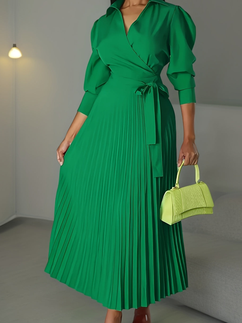 Robe portefeuille grande taille — Jupe plissée accordéon