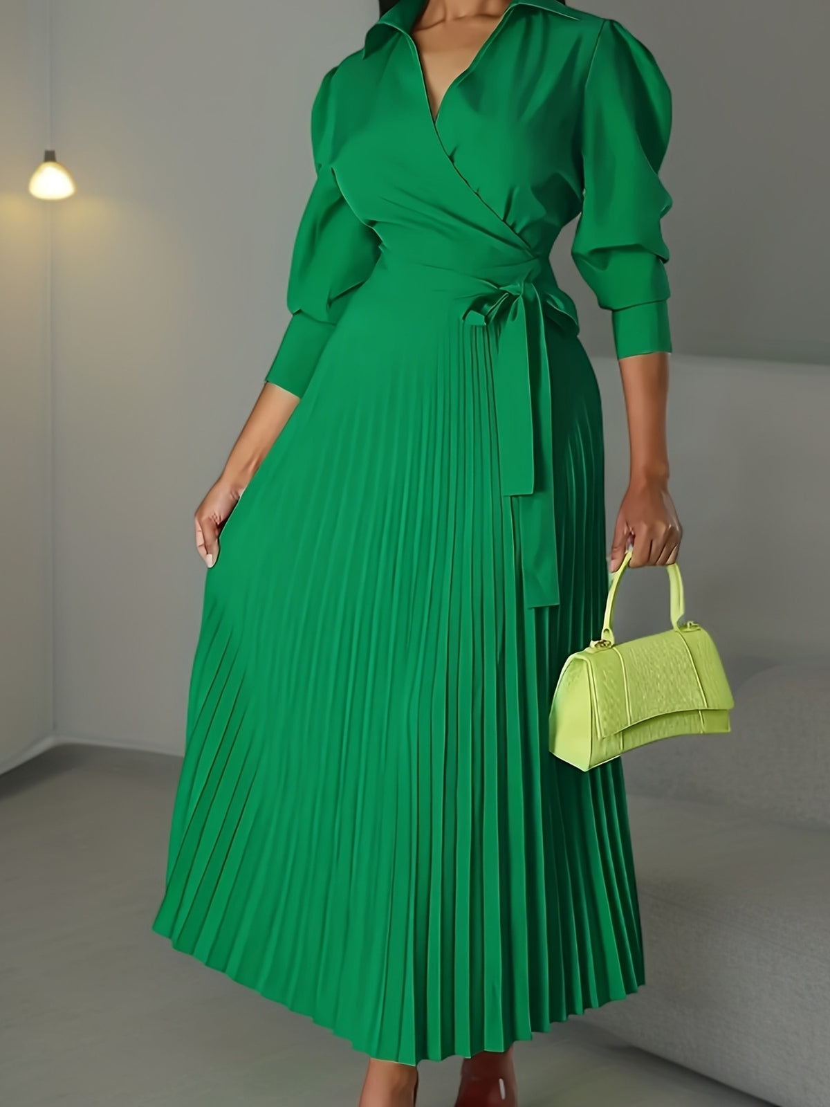 Robe portefeuille grande taille — Jupe plissée accordéon