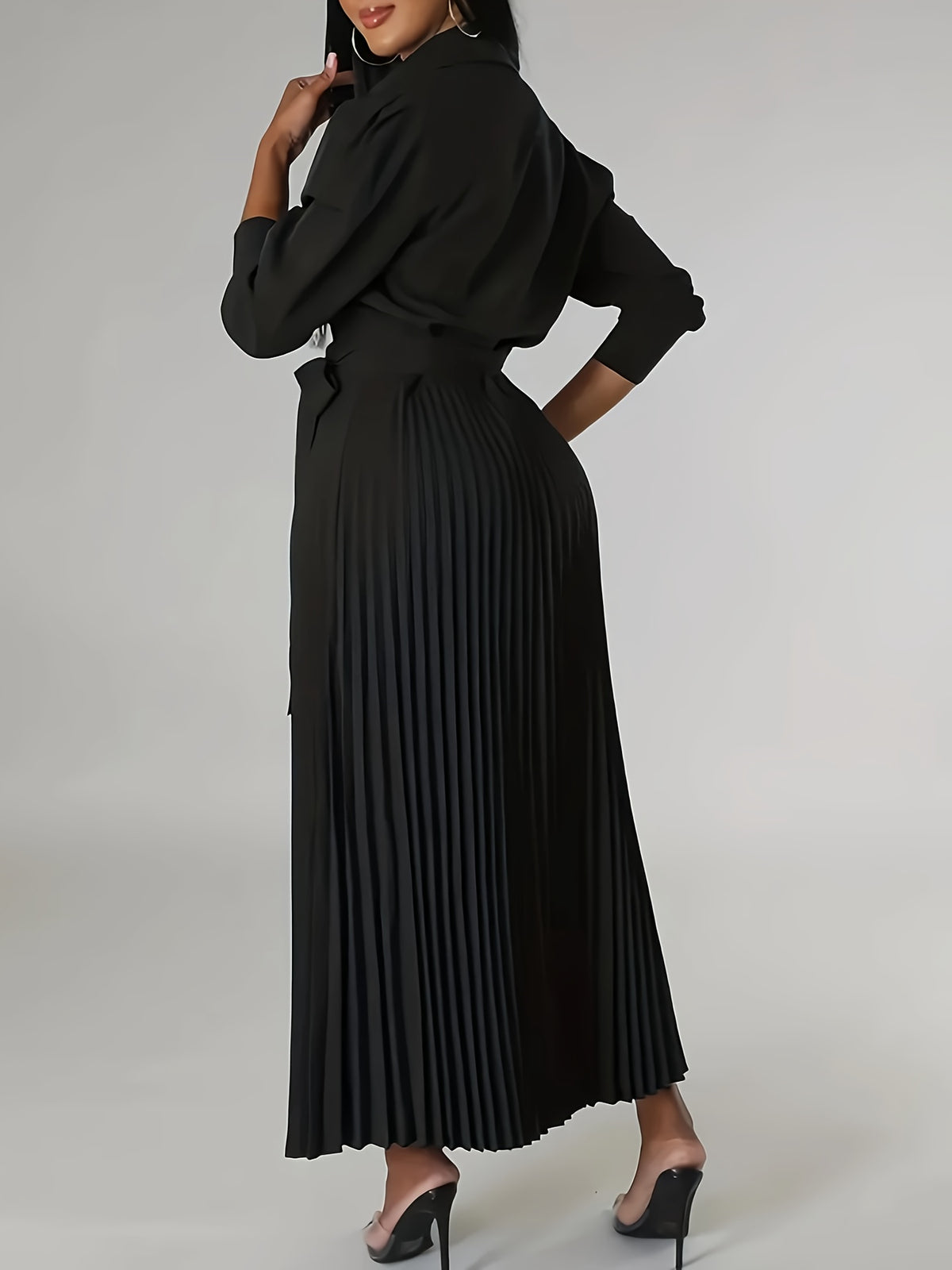 Robe portefeuille grande taille — Jupe plissée accordéon