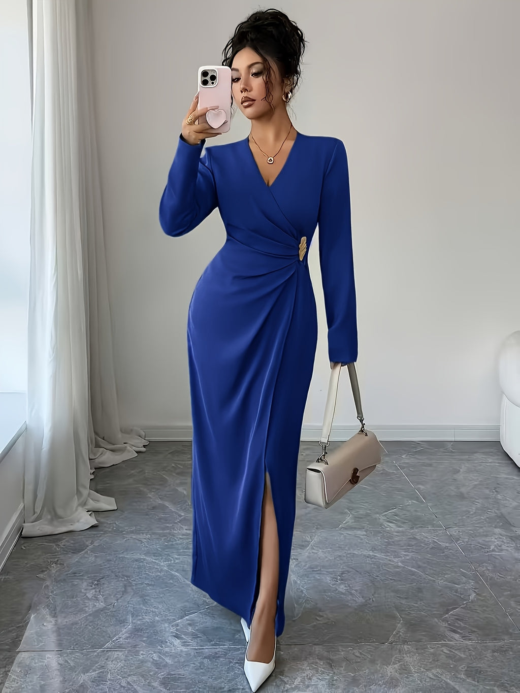 Robe de soirée grande taille — Bleu roi drapé à la taille
