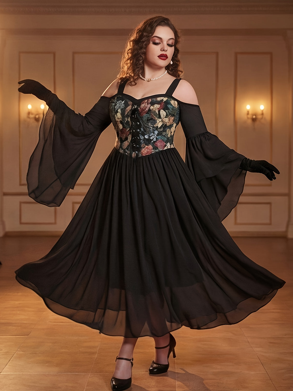 Robe de soirée grande taille — Buste jacquard et jupe noire