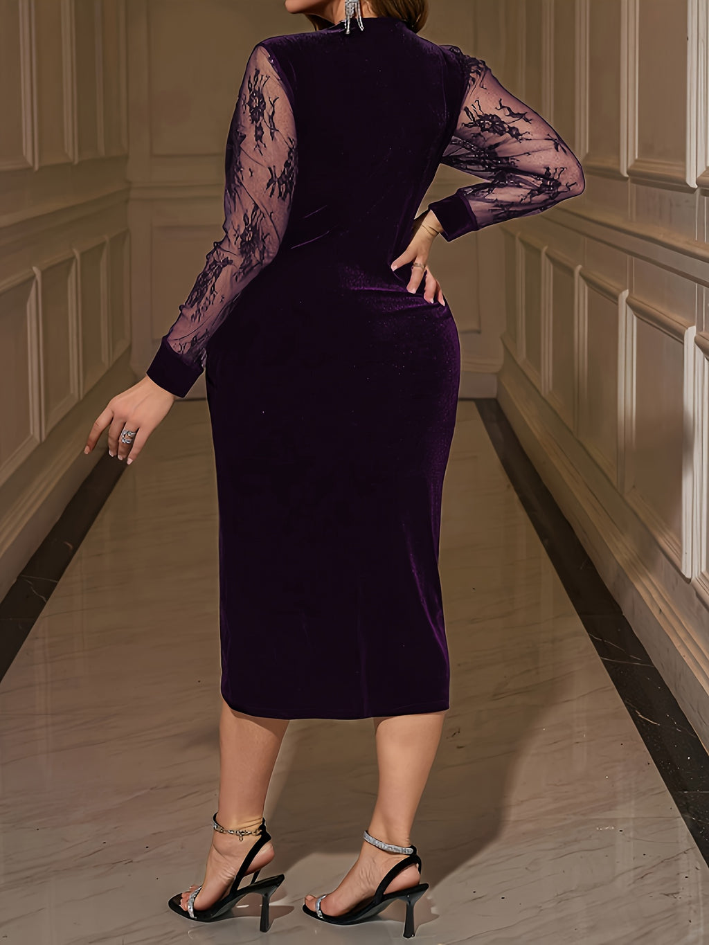 Robe de soirée grande taille — Velours et bande de sequins