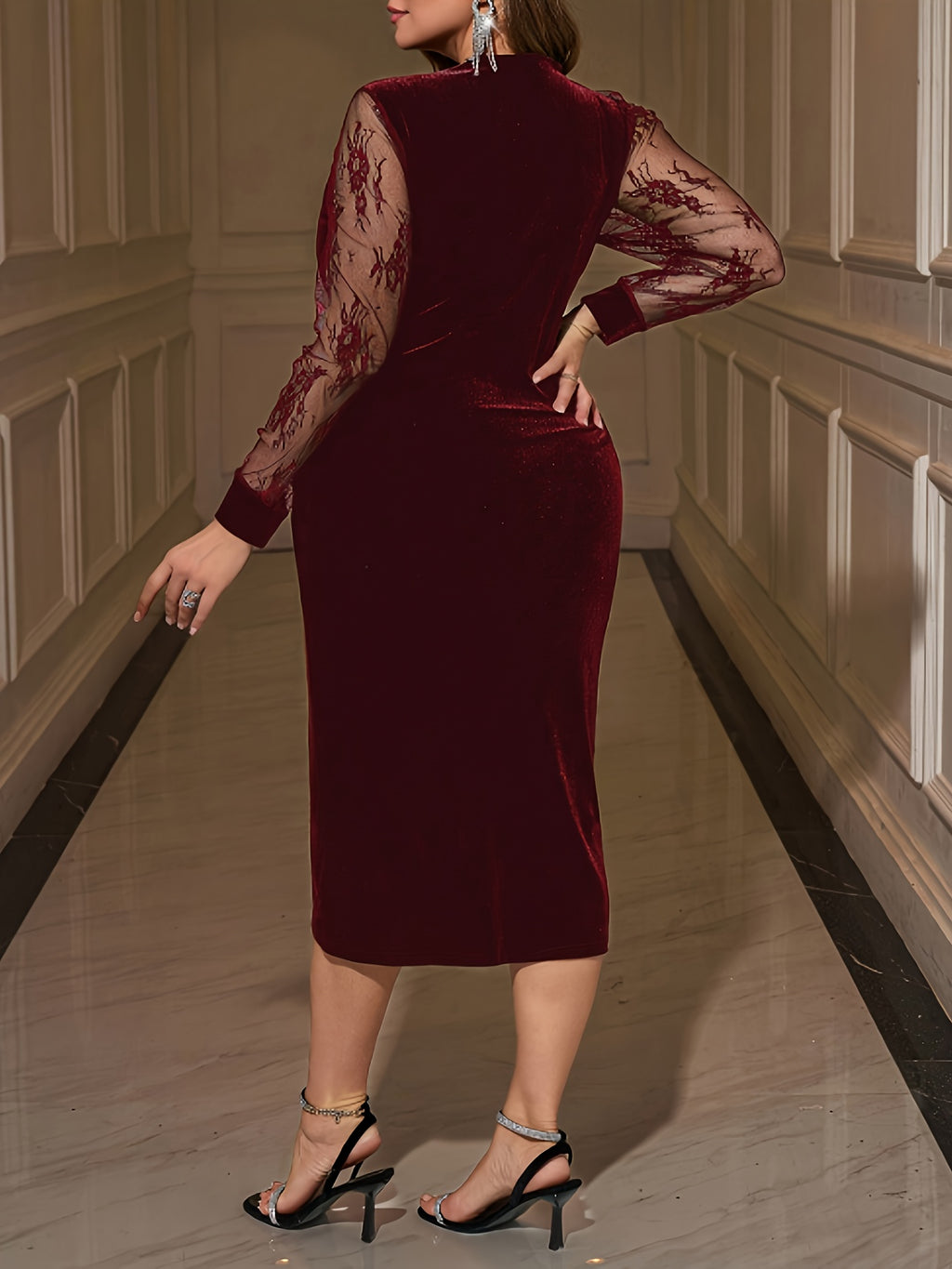 Robe de soirée grande taille — Velours et bande de sequins