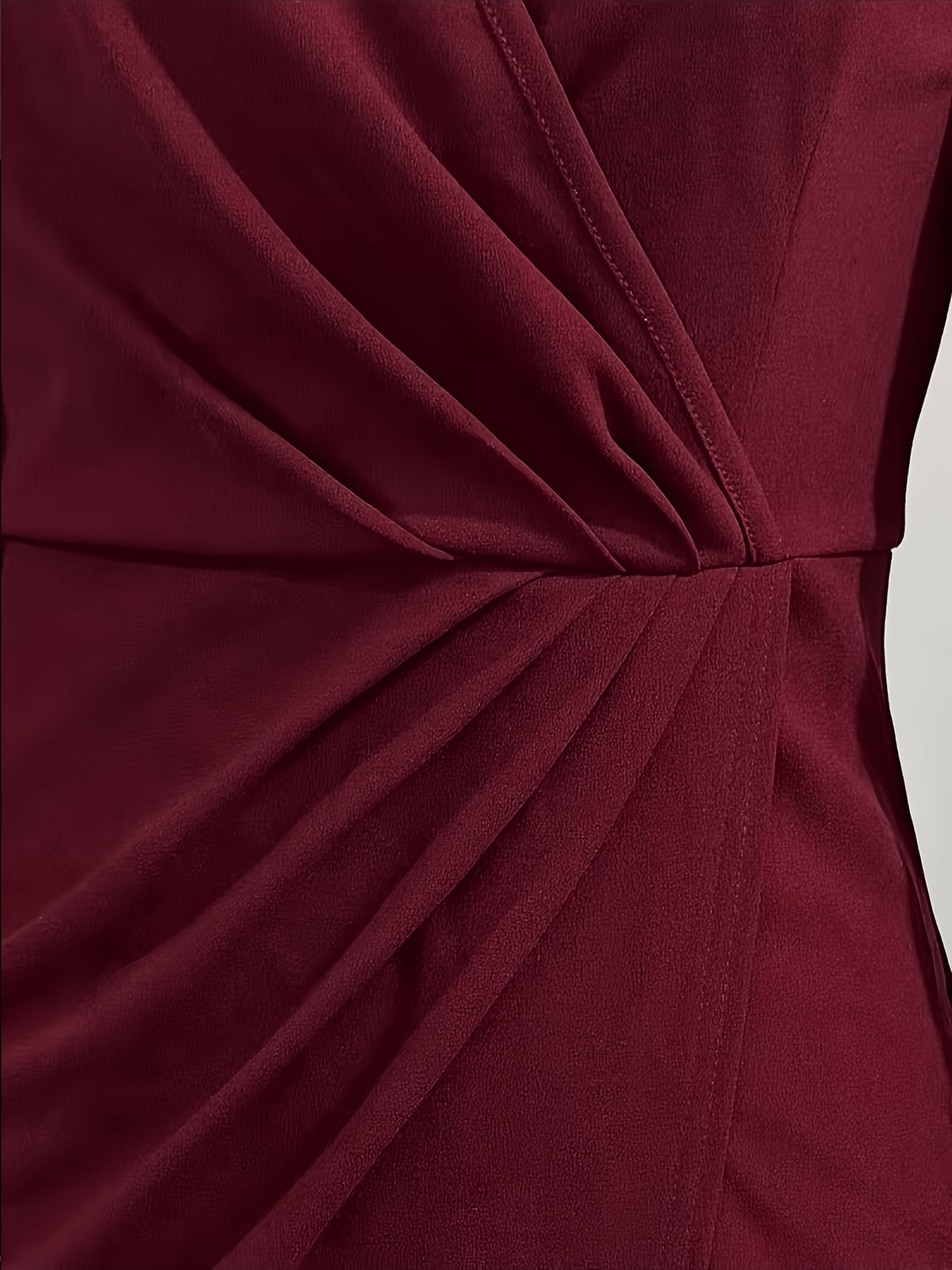 Robe de soirée grande taille — Tulle perlé et jupe crayon