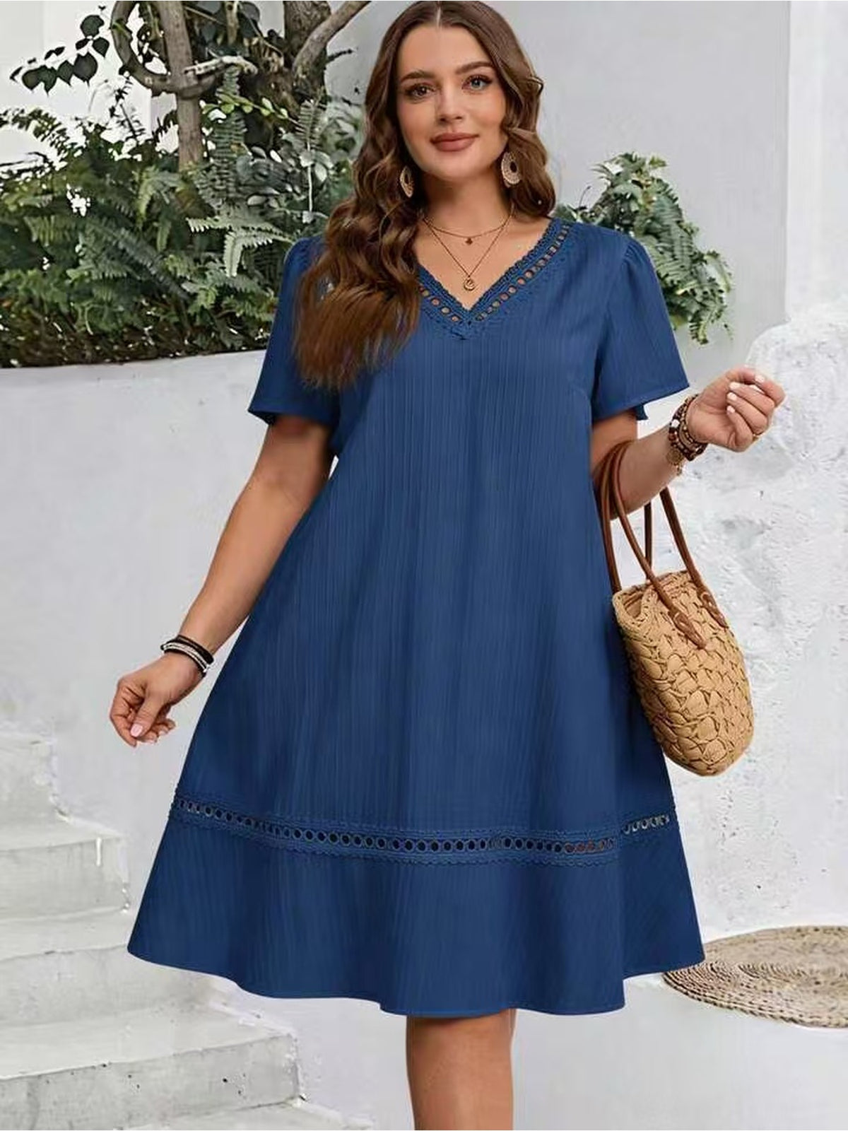 Robe tunique grande taille — Bleu à galon ajouré au crochet