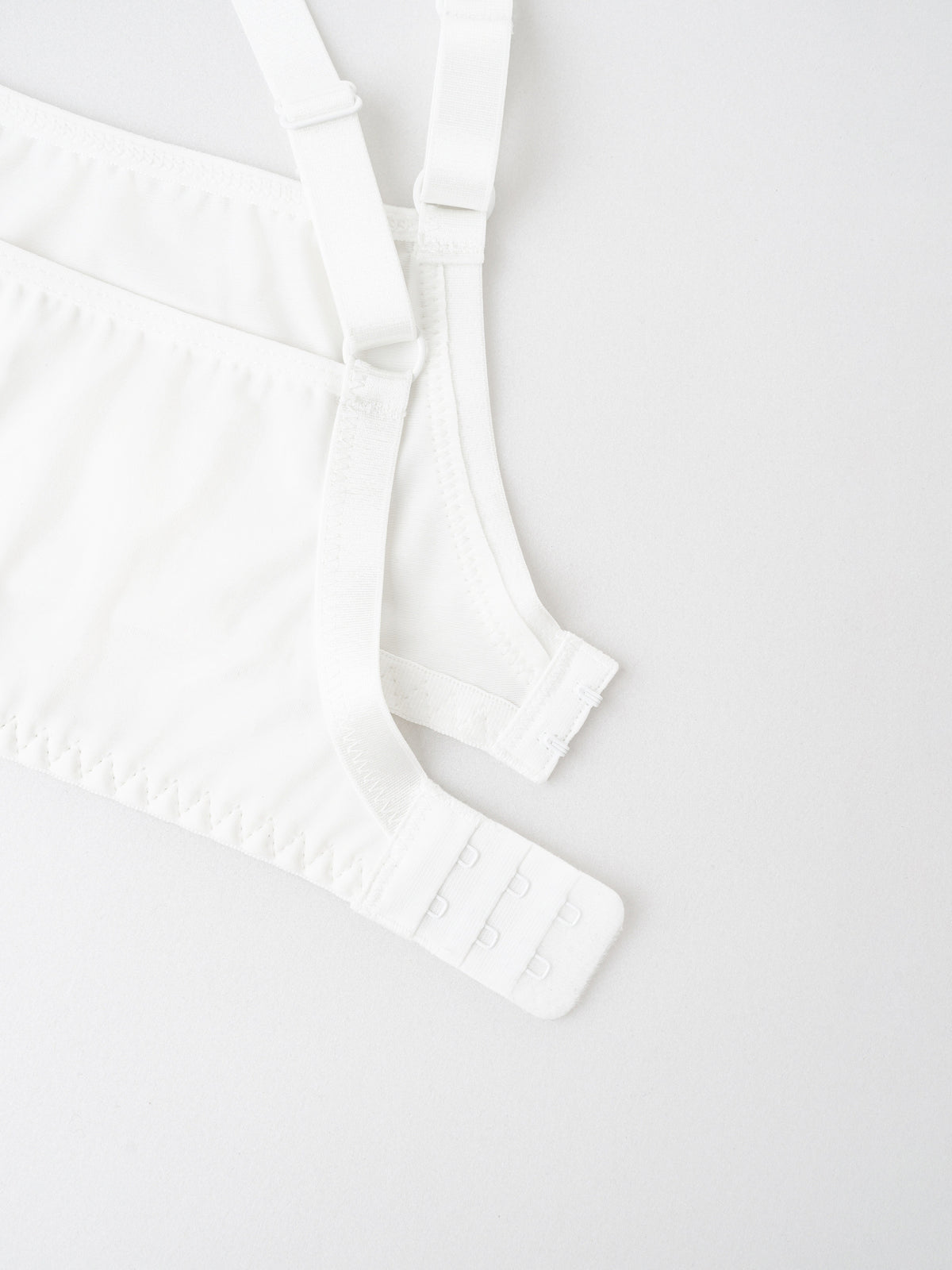 Soutien-gorge grande taille — Voile clair sur bonnet armé