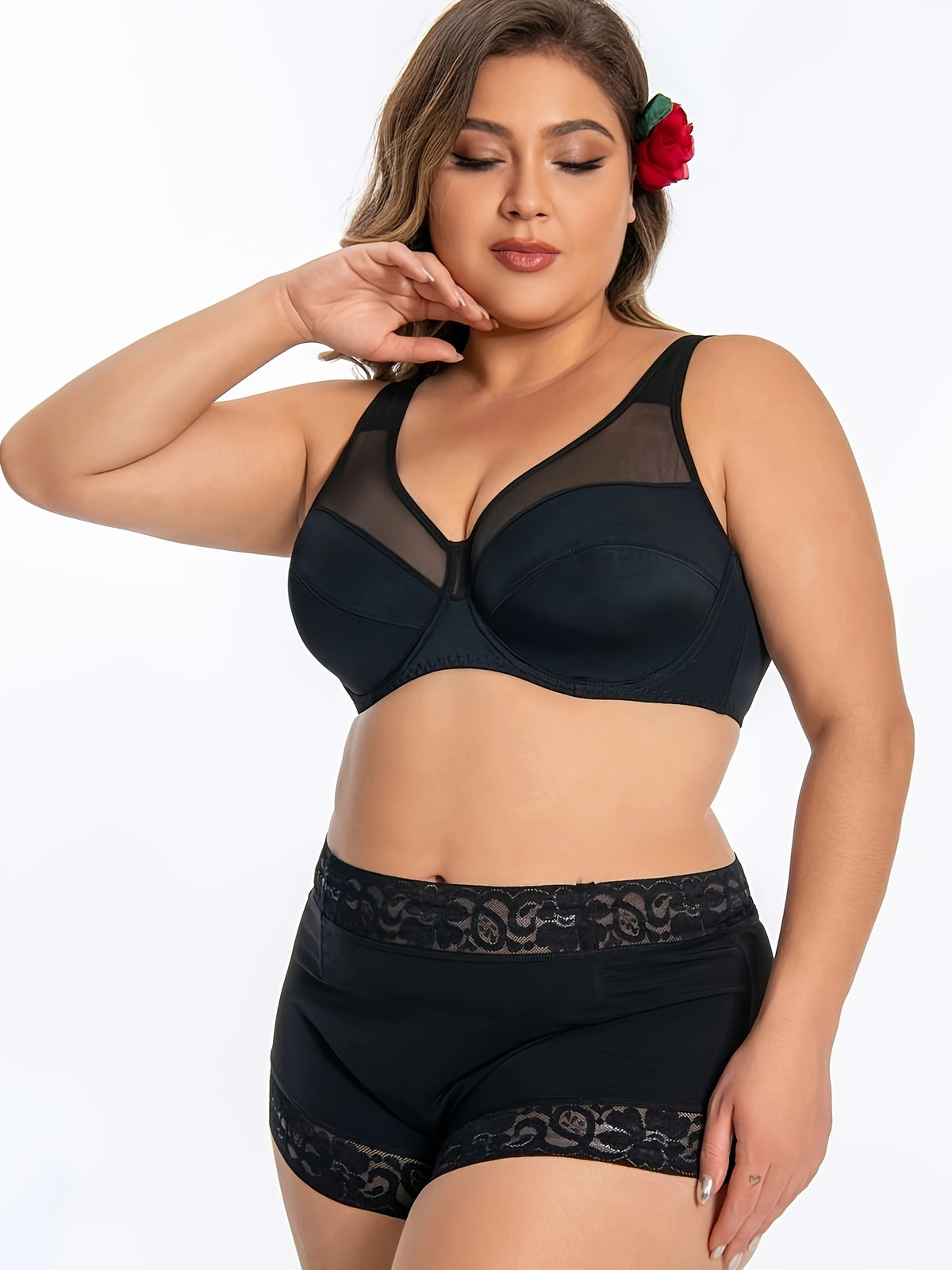 Soutien-gorge grande taille — Voile clair sur bonnet armé