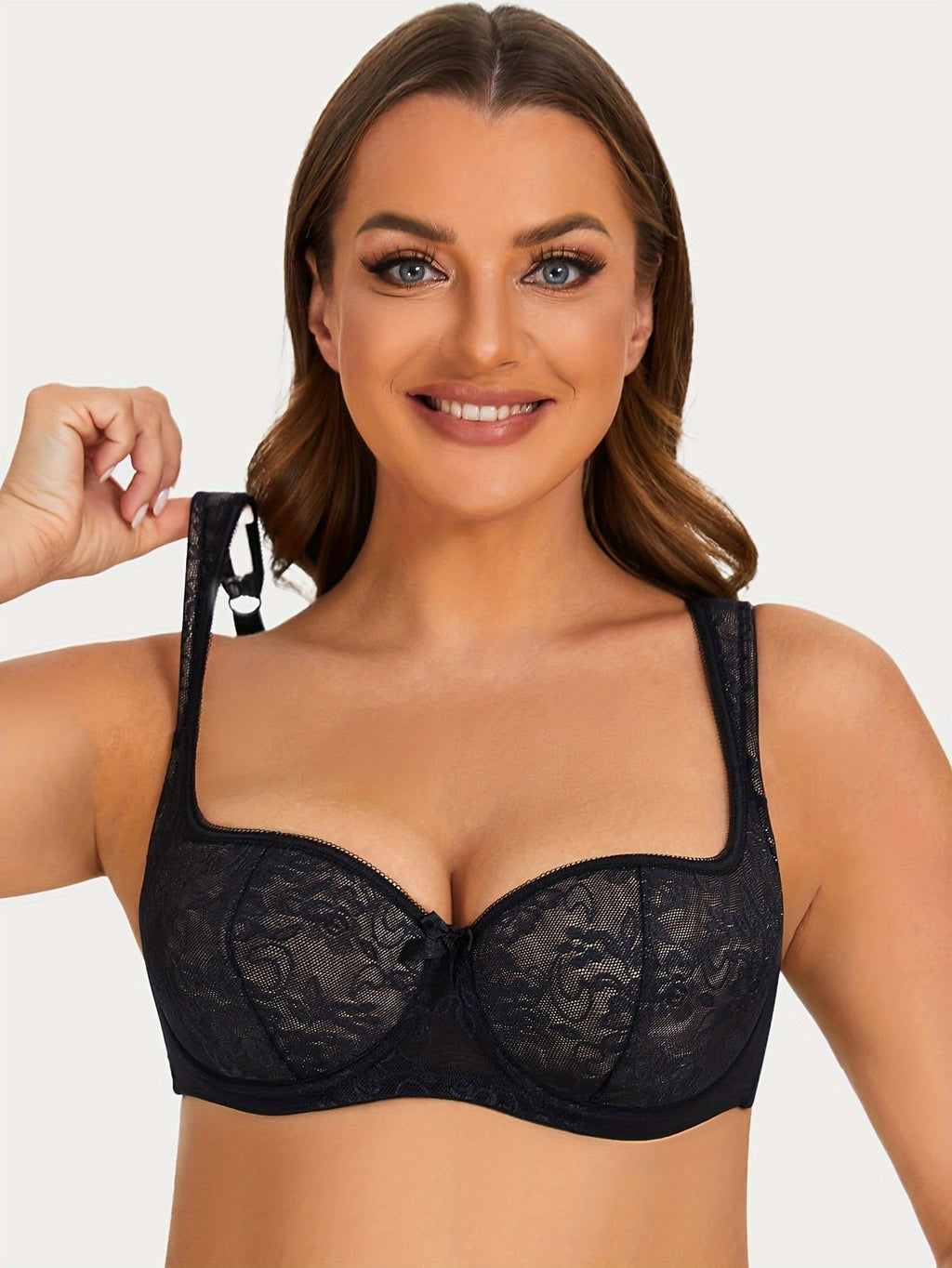 Soutien-gorge grande taille — Bretelles larges, dentelle