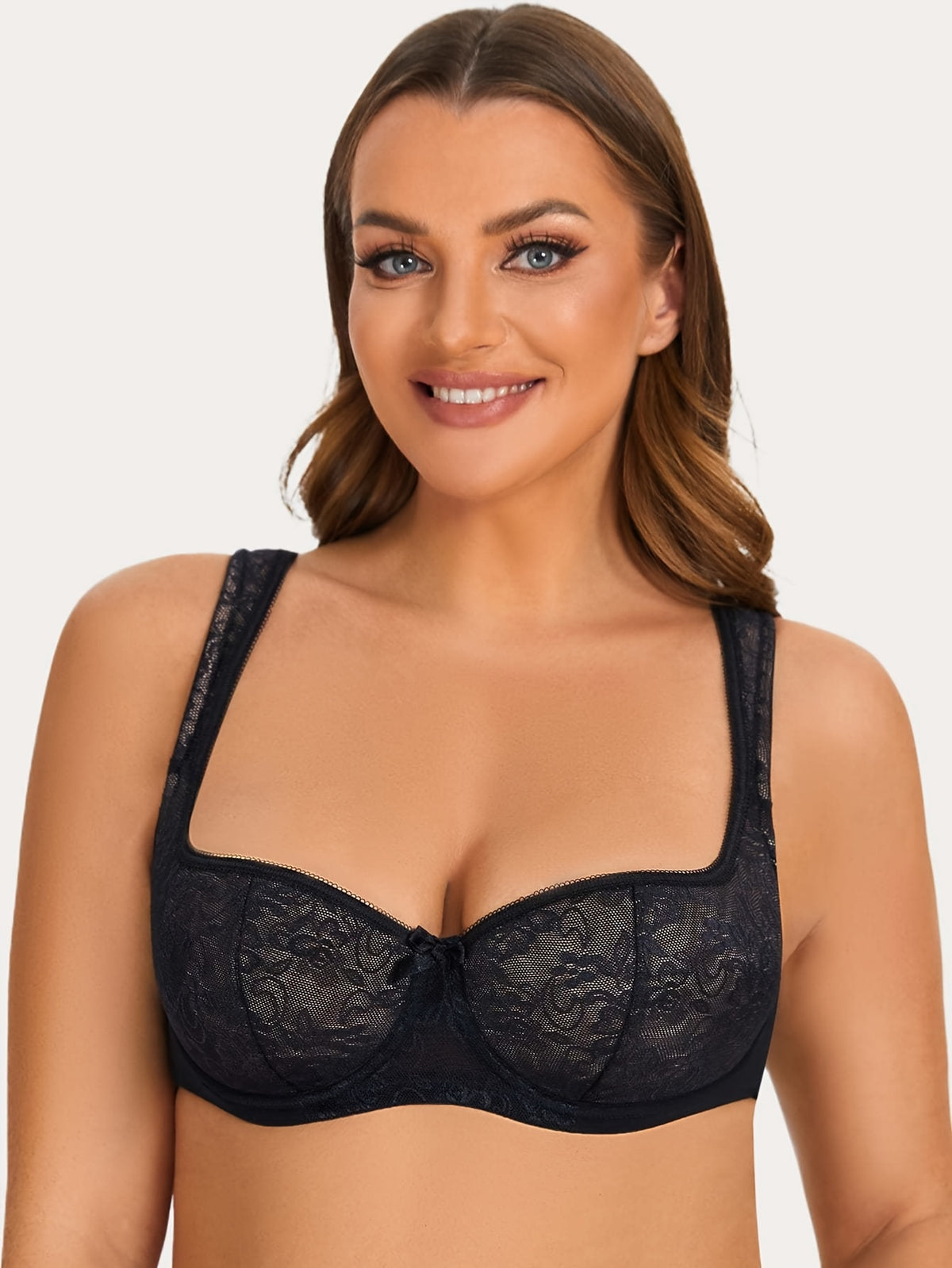Soutien-gorge grande taille — Bretelles larges, dentelle