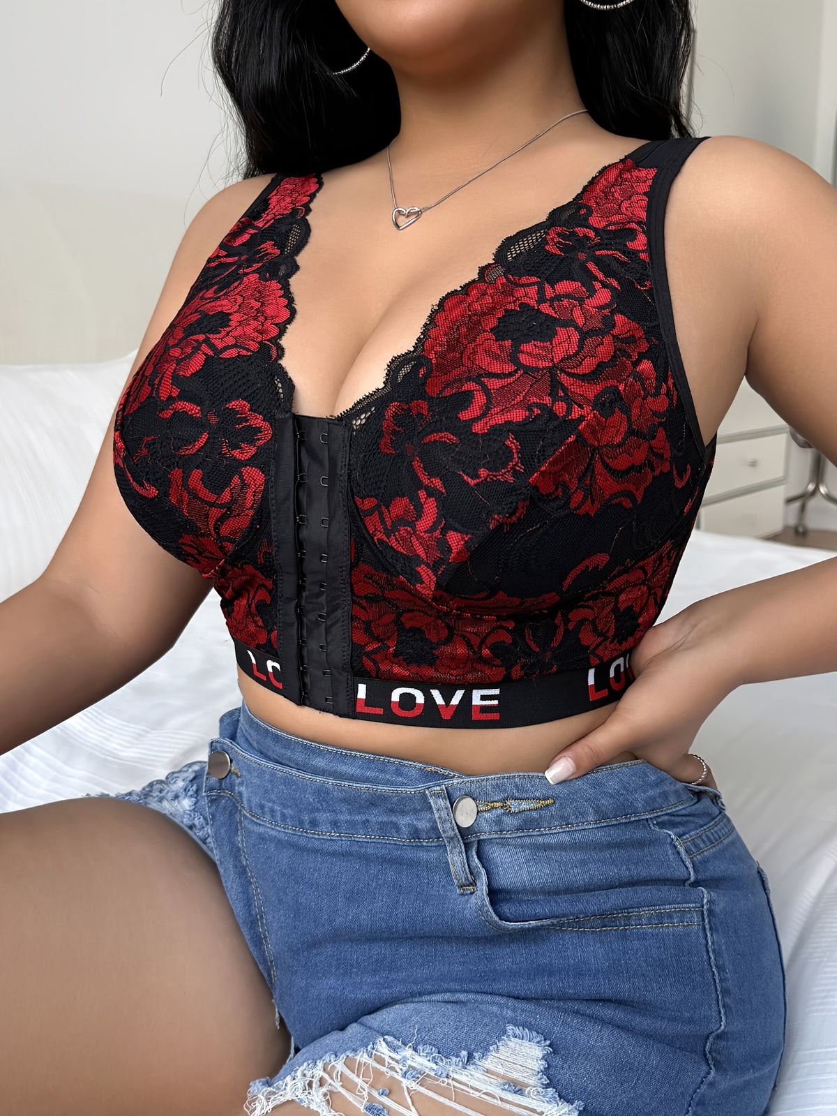 Bustier grande taille — Dentelle deux tons sur fond noir