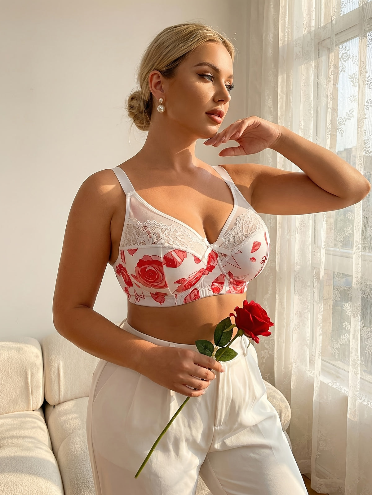 Soutien-gorge bustier grande taille — Imprimé roses rouges
