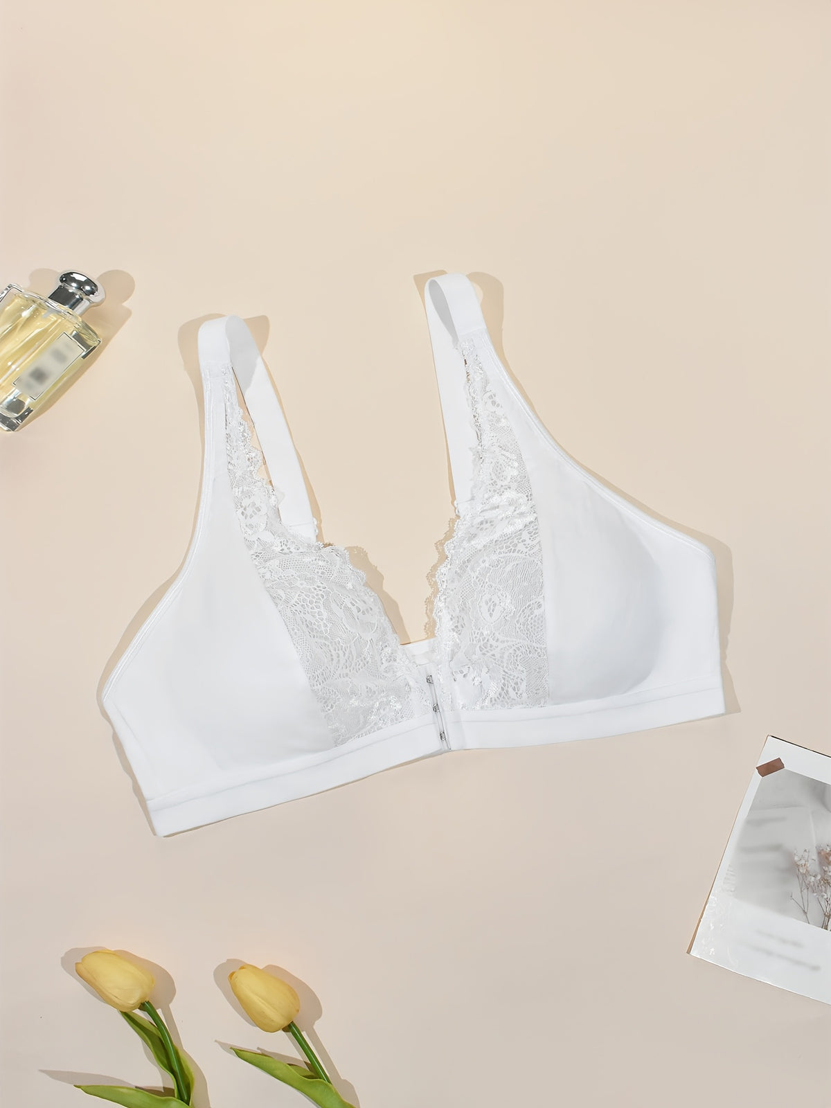 Soutien-gorge grande taille — Dentelle rosée, agrafes frontales