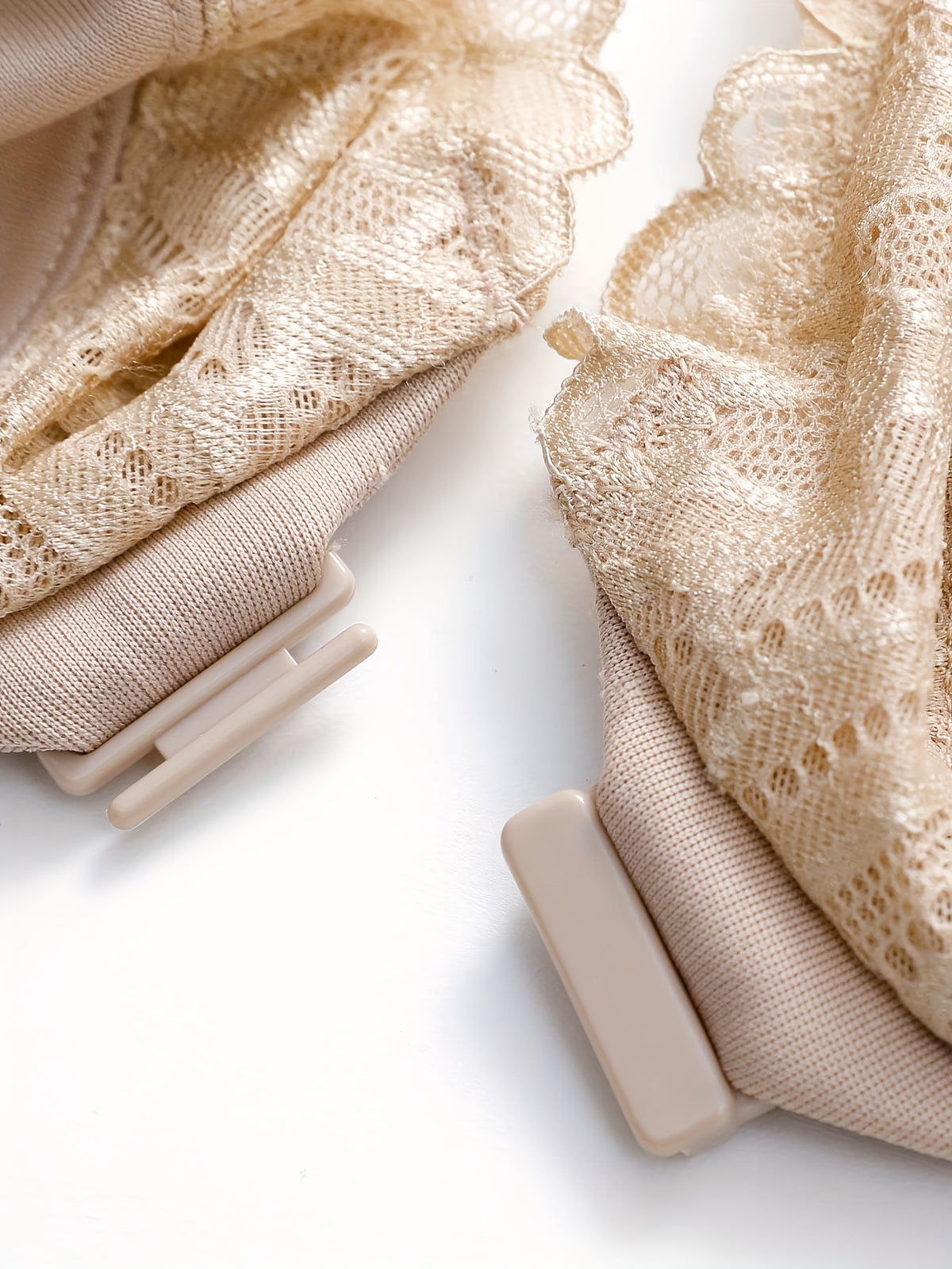 Soutien-gorge emboîtant grande taille — Quatre teintes, un prix