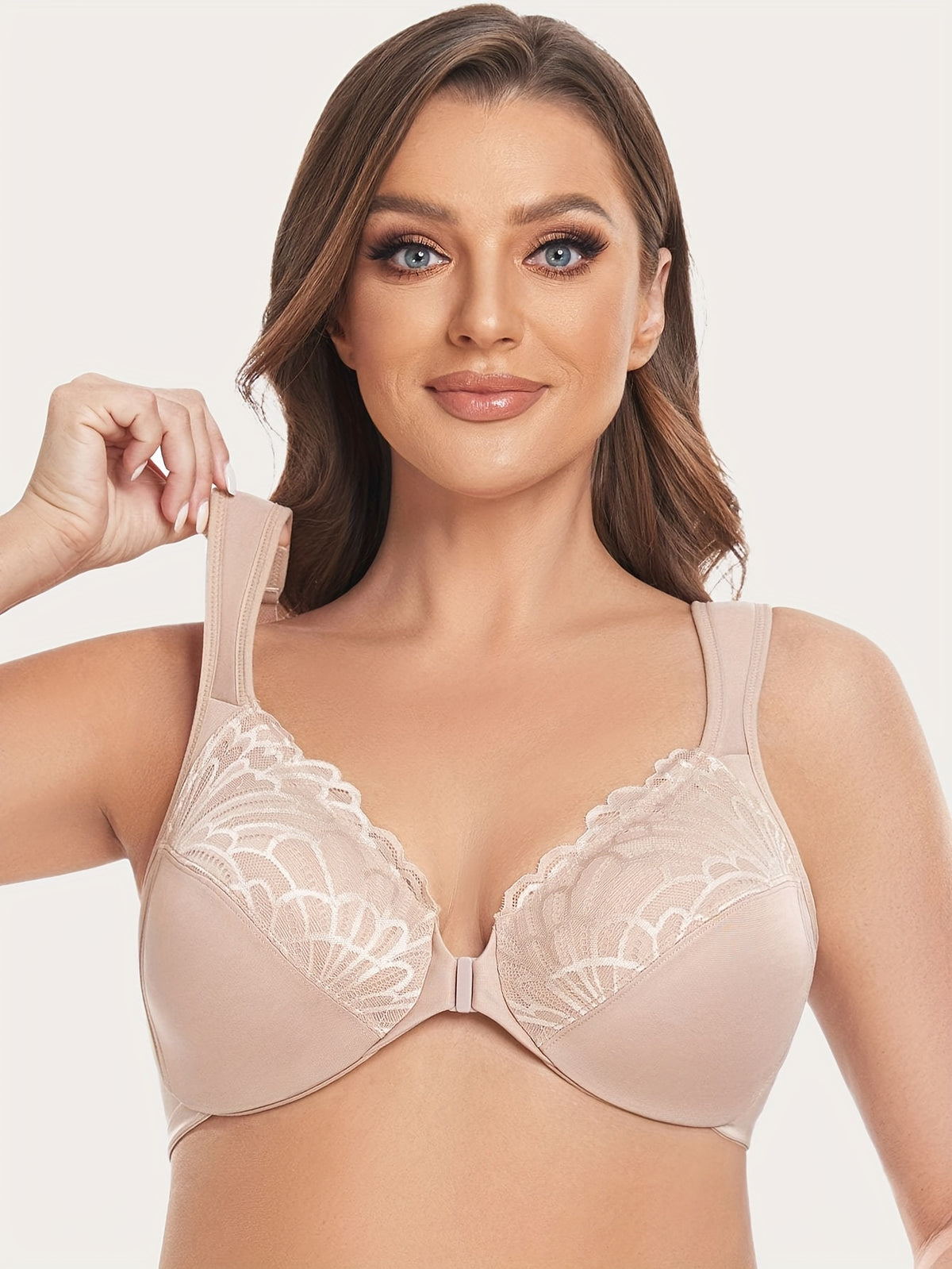 Soutien-gorge emboîtant grande taille — Quatre teintes, un prix