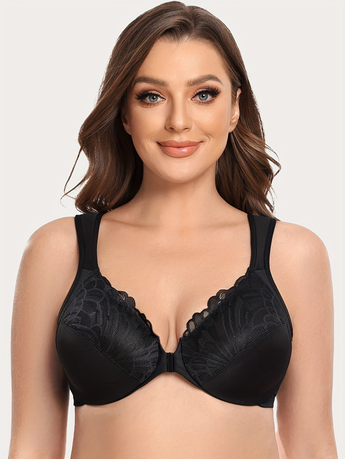 Soutien-gorge emboîtant grande taille — Quatre teintes, un prix