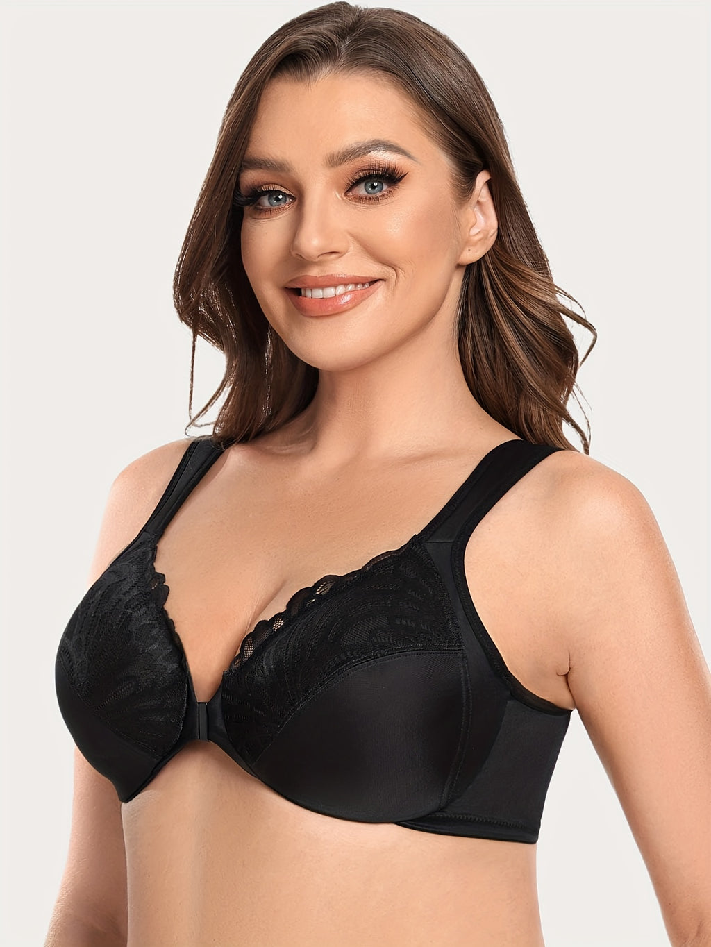 Soutien-gorge emboîtant grande taille — Quatre teintes, un prix