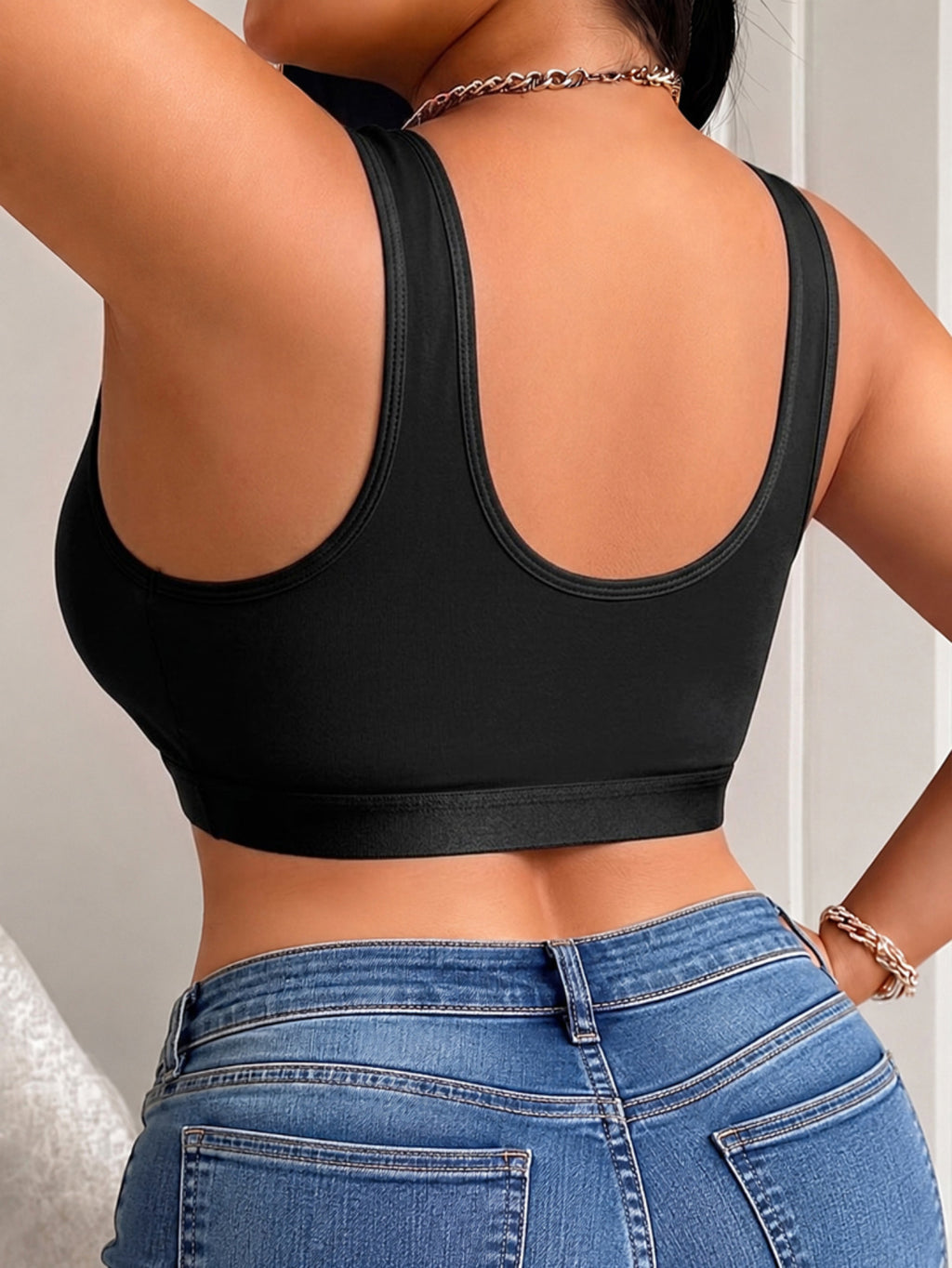 Soutien-gorge grande taille — Épaules de sept centimètres