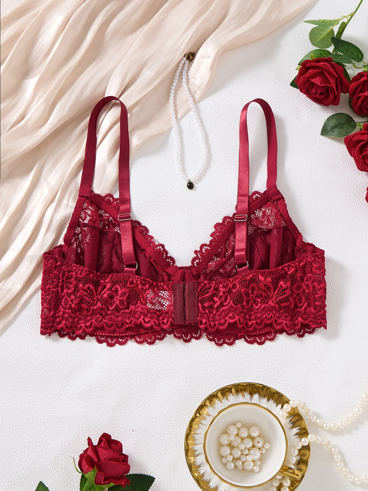 Soutien-gorge grande taille, feston à cils