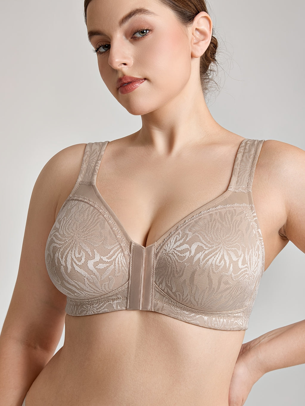 Soutien-gorge grande taille — Jacquard floral, boucle devant
