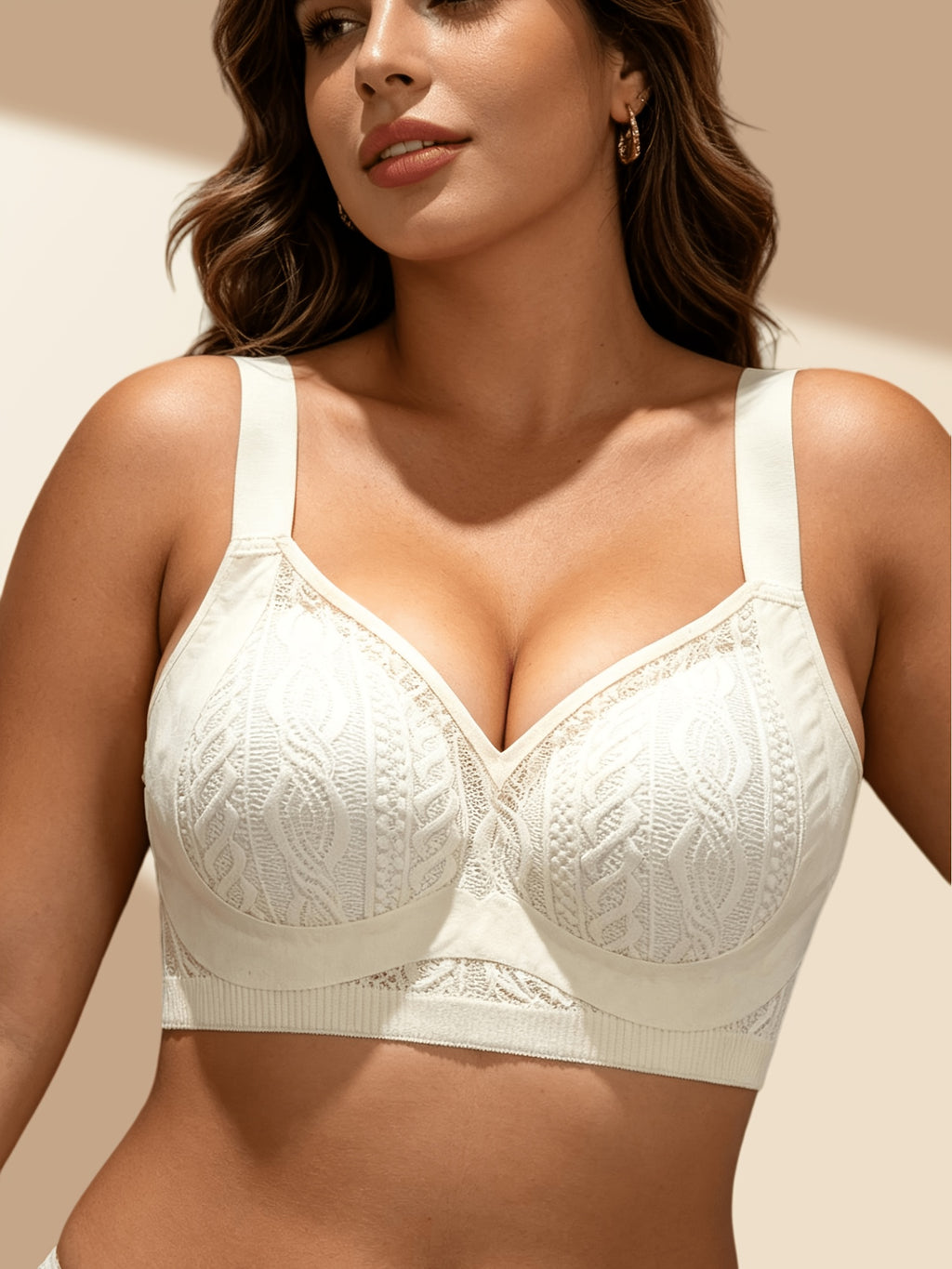Soutien-gorge grande taille — Tricot ajouré, bonnet souple