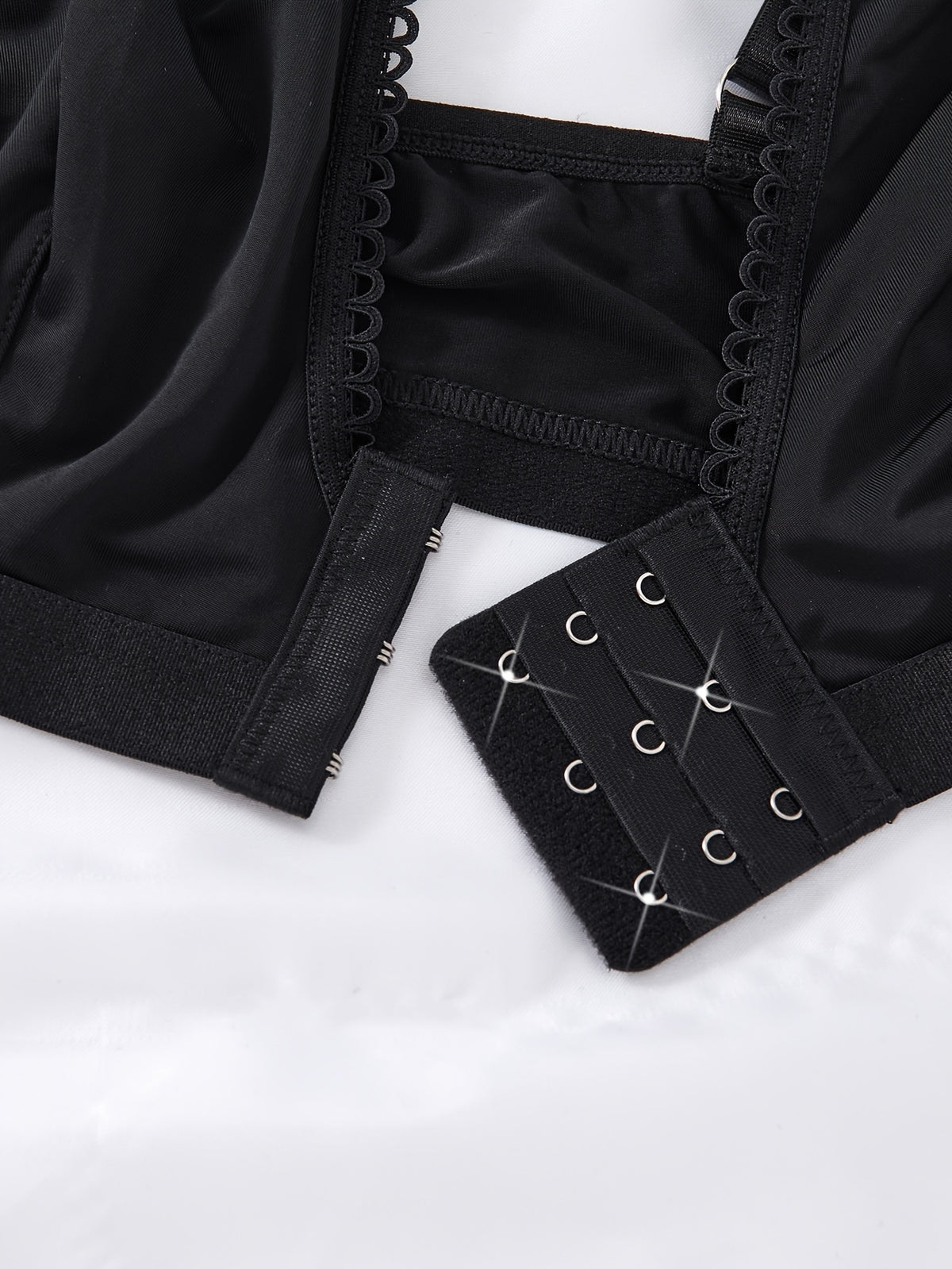 Soutien-gorge grande taille — Noir lisse à bord festonné